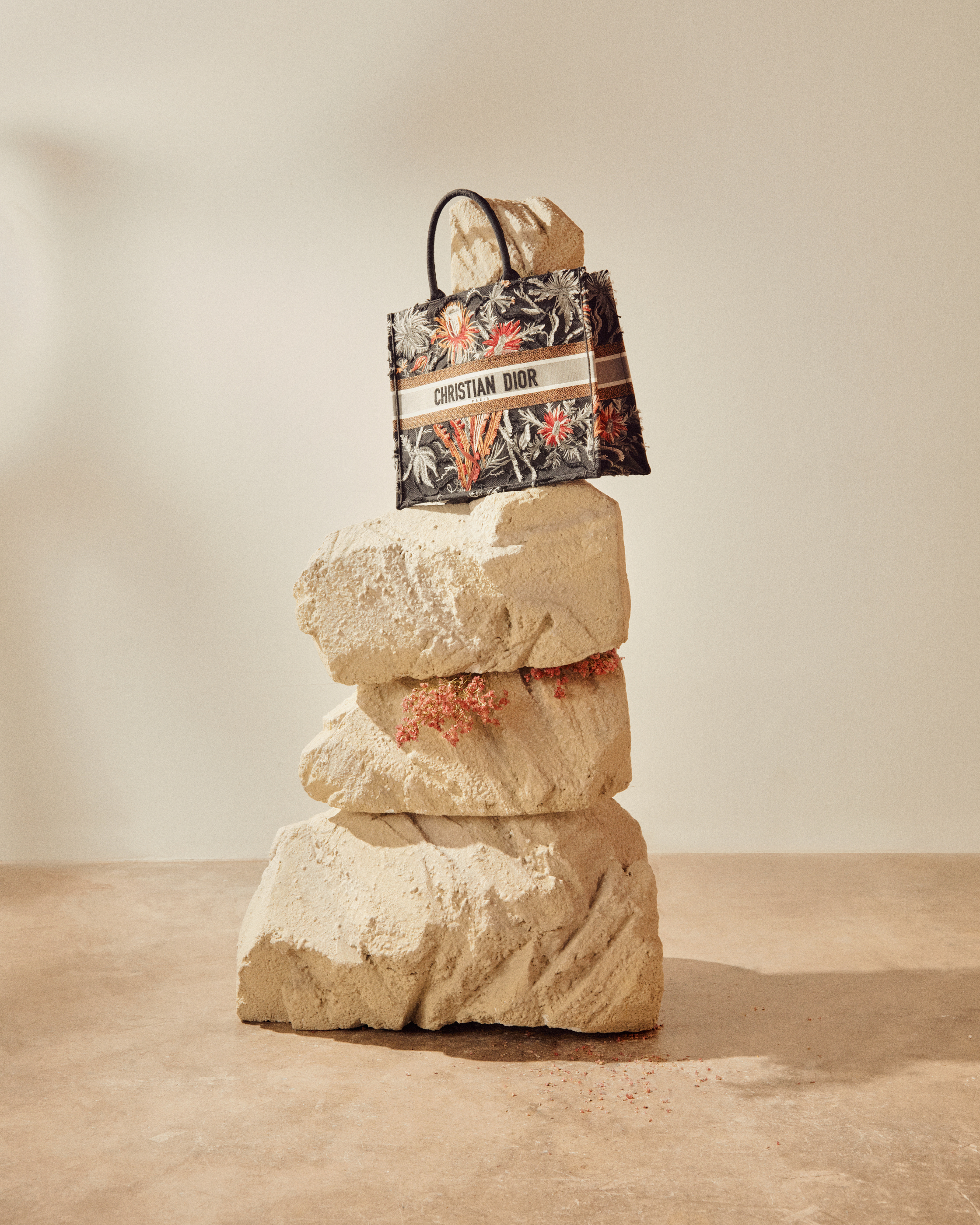 Glass Magazine | Dior