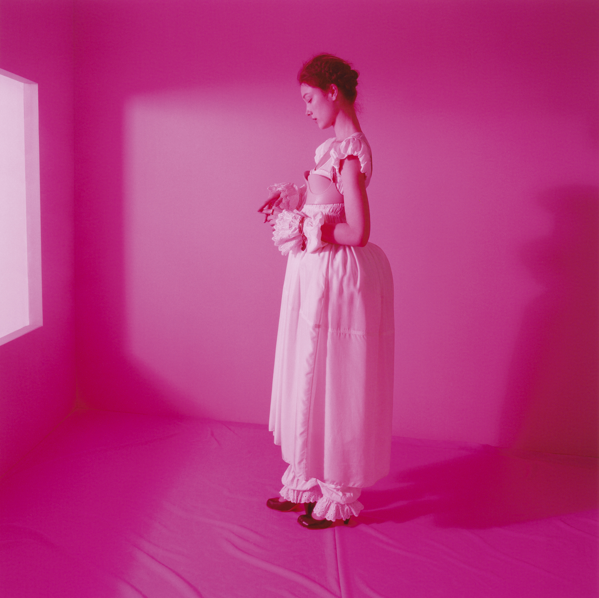 Elle UK | The Woman in white