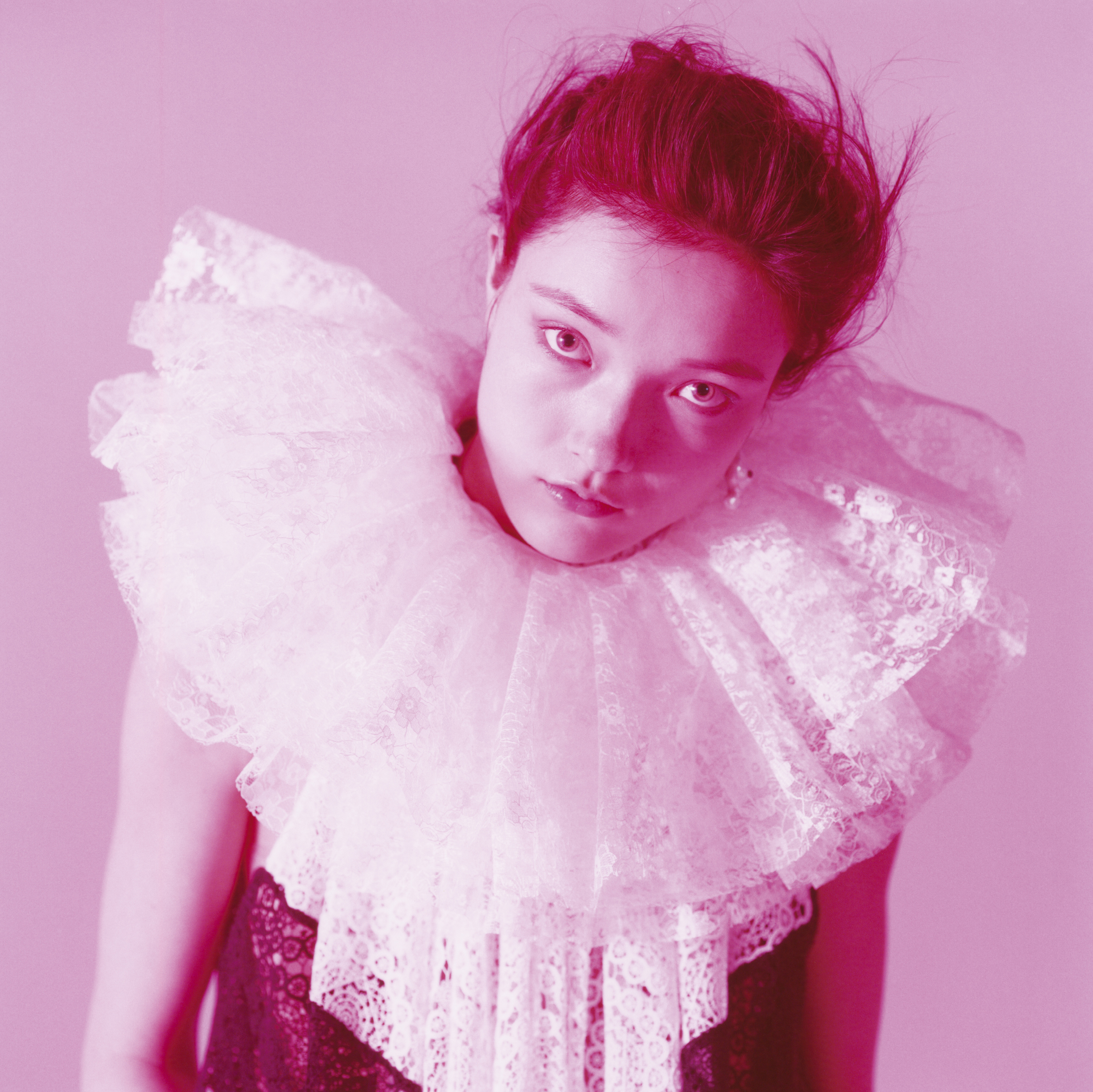 Elle UK | The Woman in white