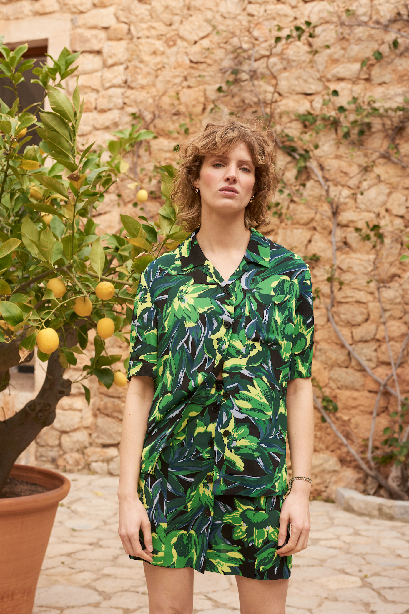 WHISTLES SS20