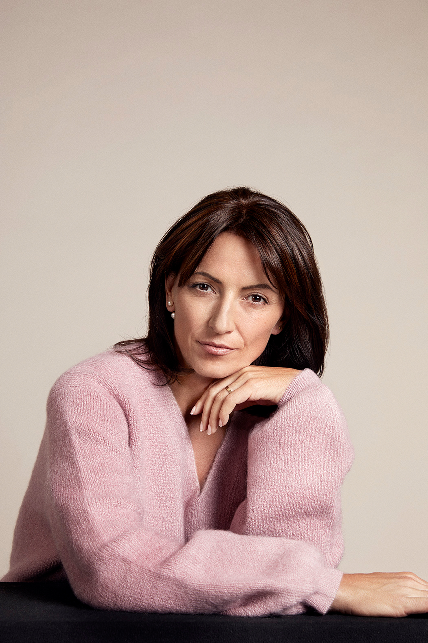 DAVINA MACALL
