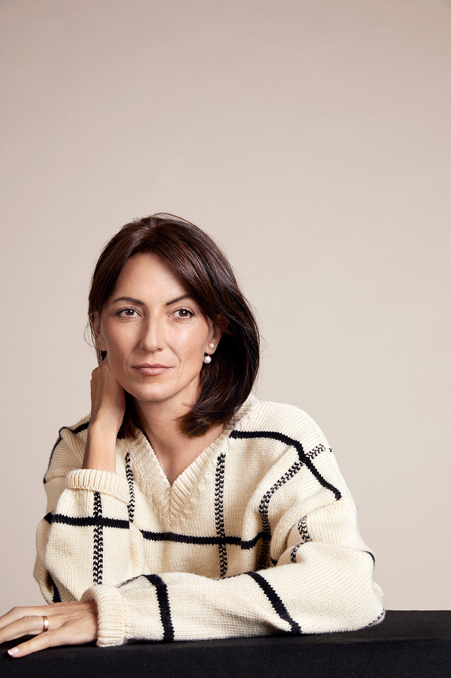 DAVINA MACALL