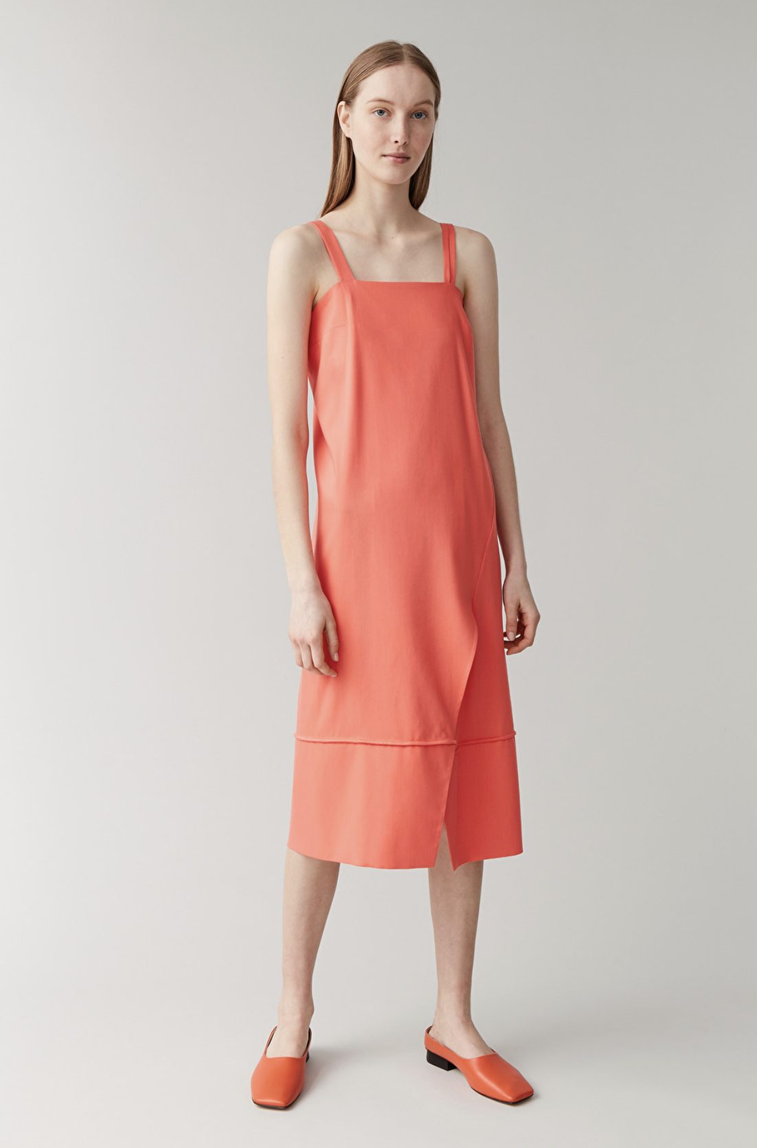 COS | WOMENSWEAR SUMMER 2020