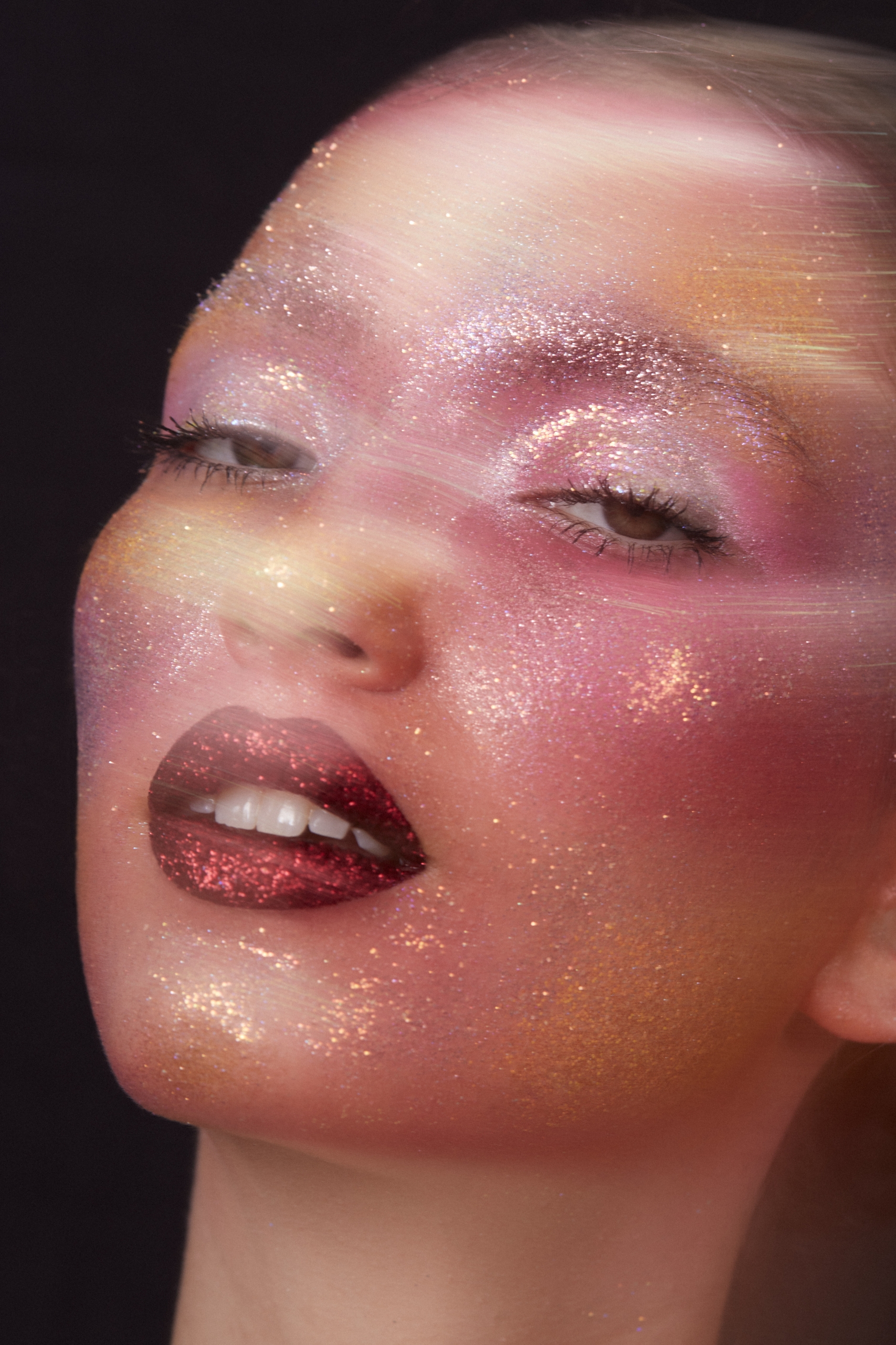 Glitter Beauty | Cable