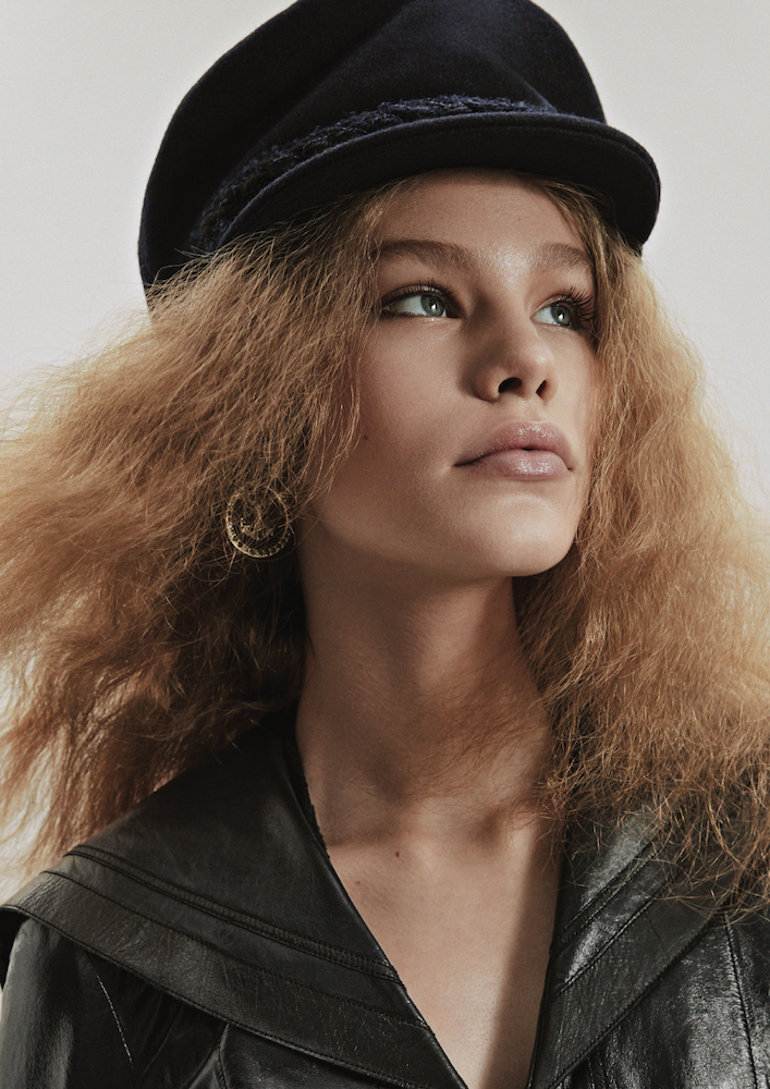GLASS MAGAZINE
