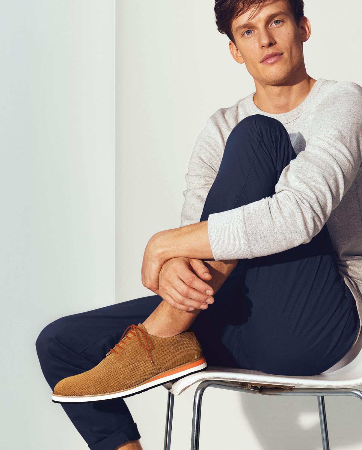 Russell and Bromley SS19