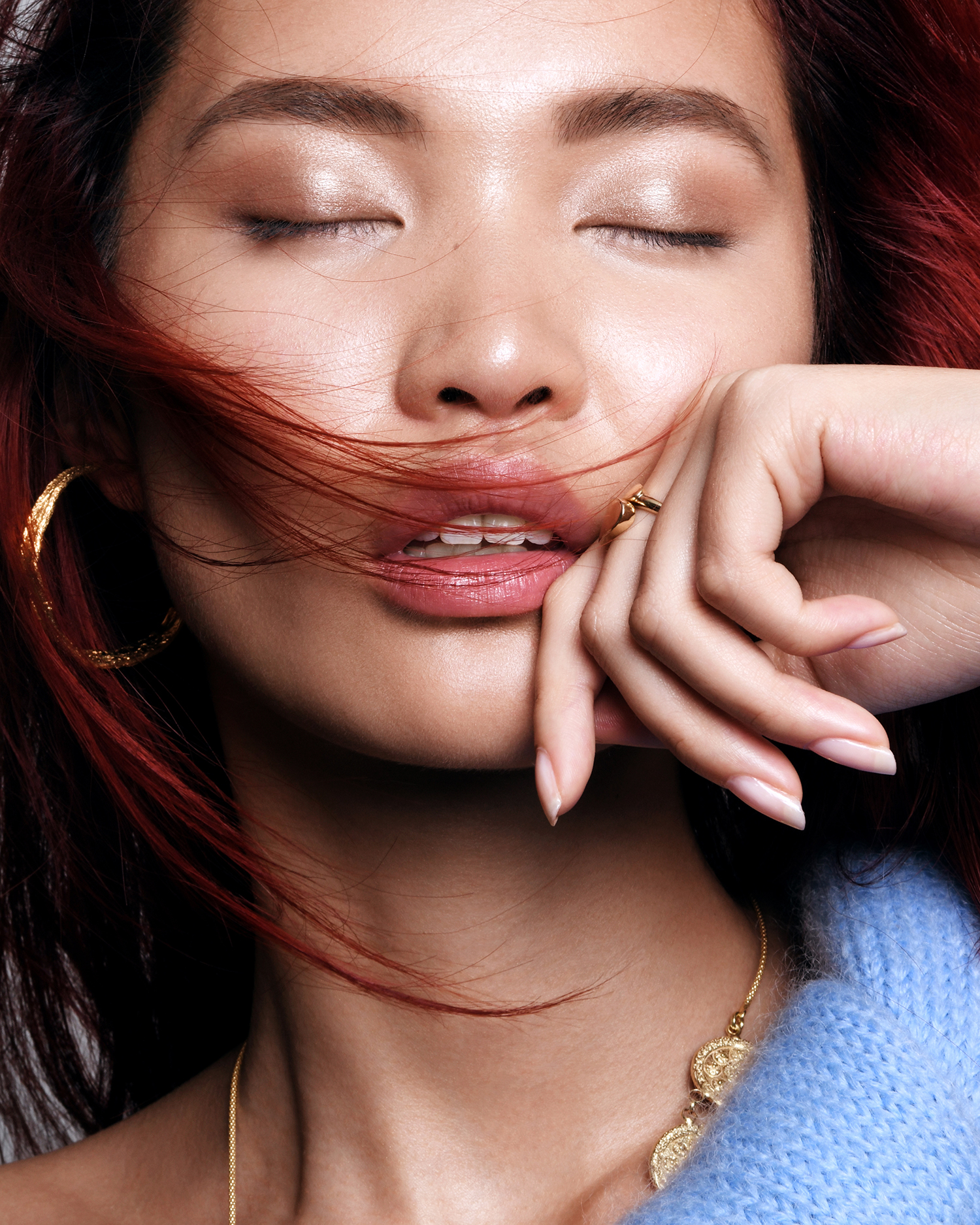 RED PASSION | Latest Magazine