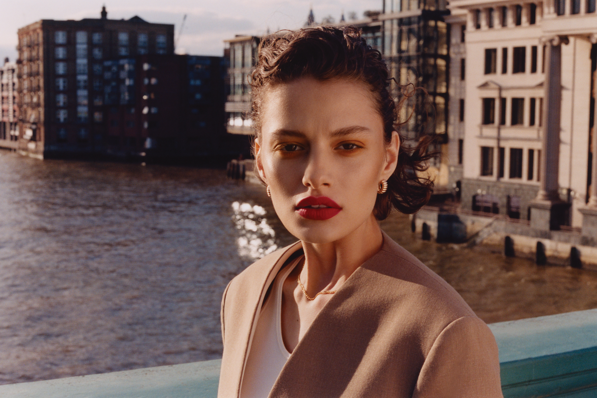 ES Magazine | Armani