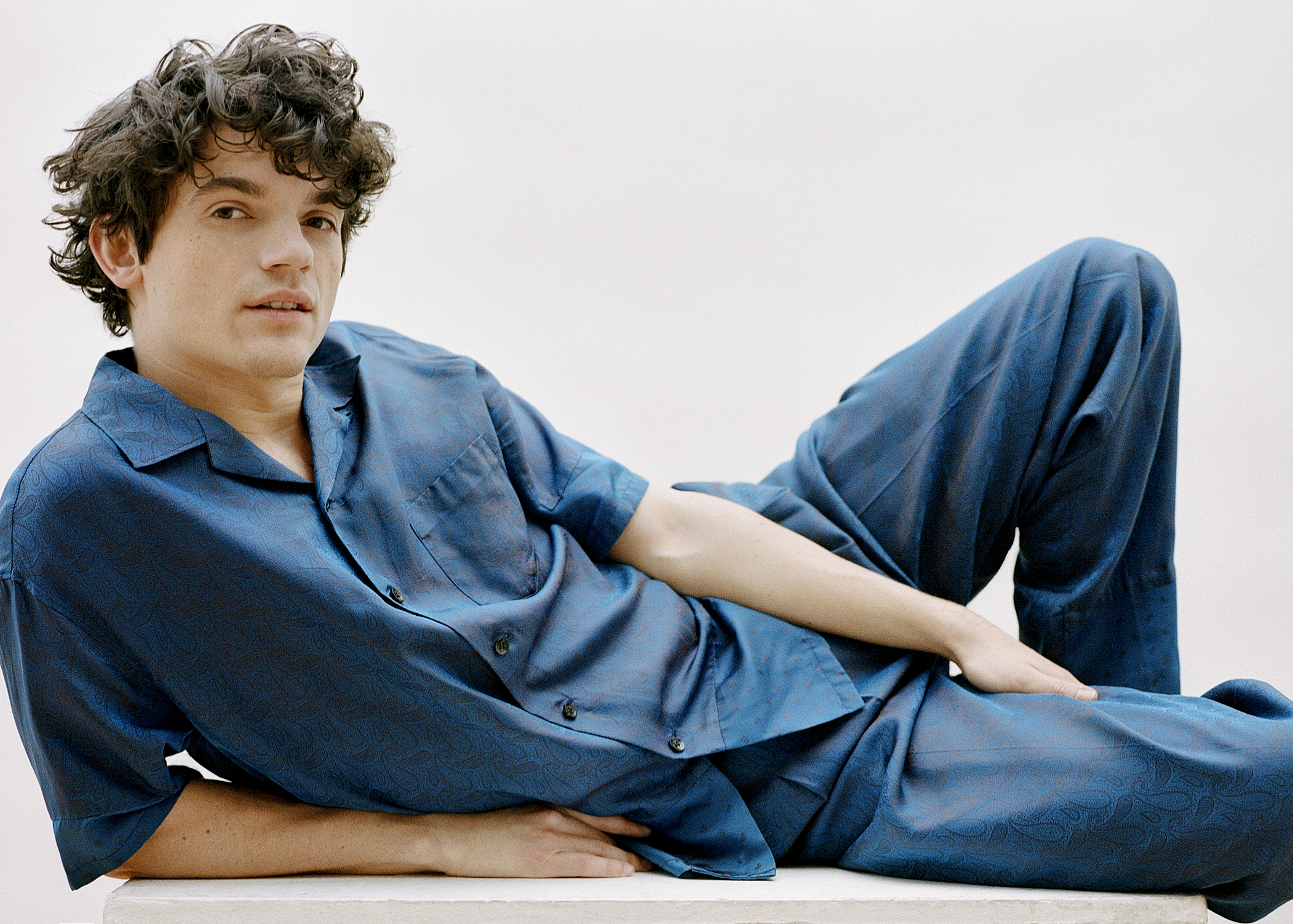 Pibe | Edward Bluemel