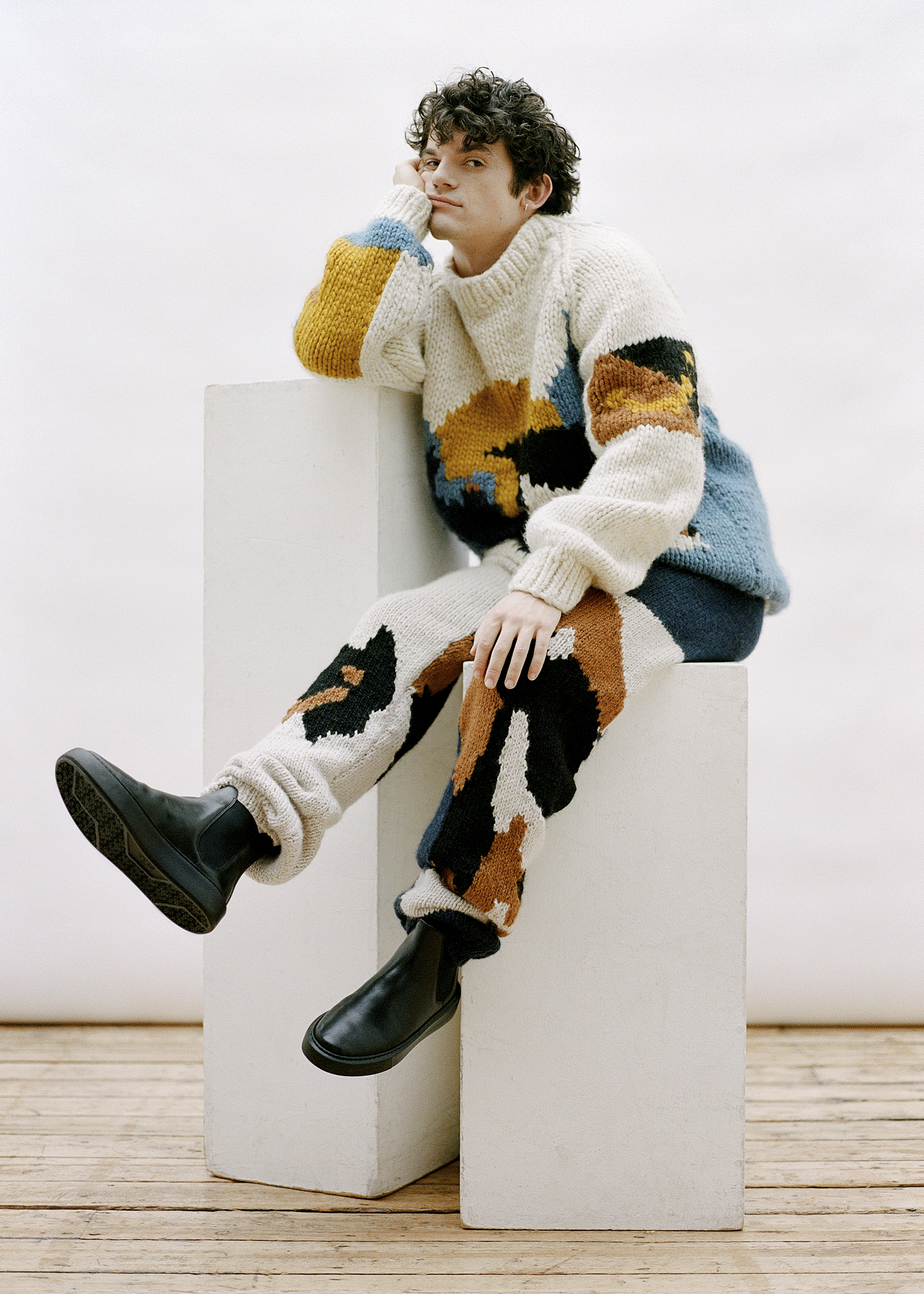 Pibe | Edward Bluemel