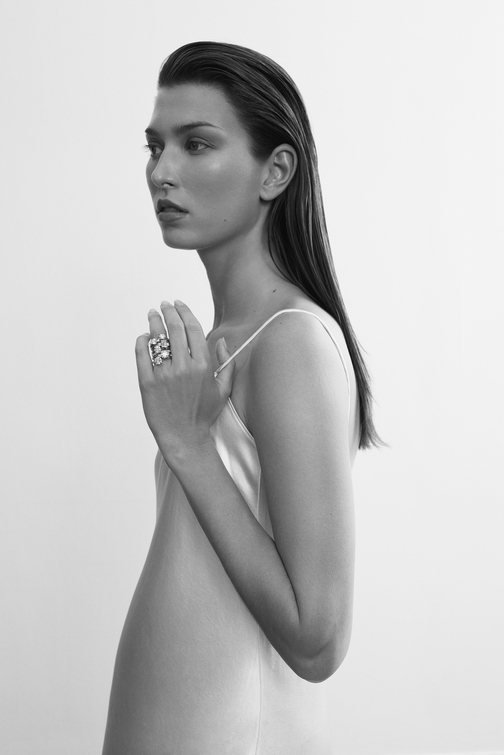 Carat | Well Curated