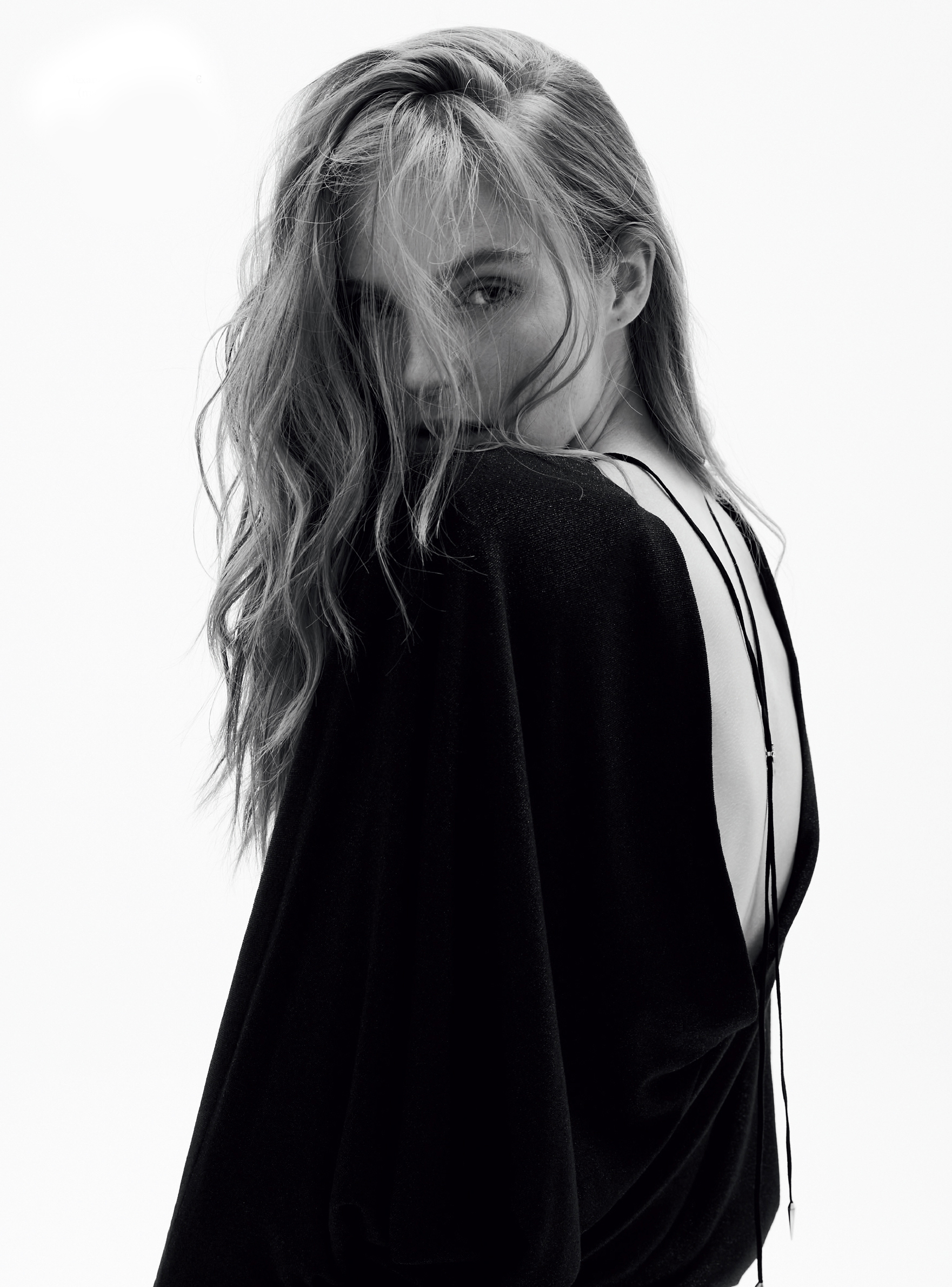 Alexina Graham | ELLE Slovenia