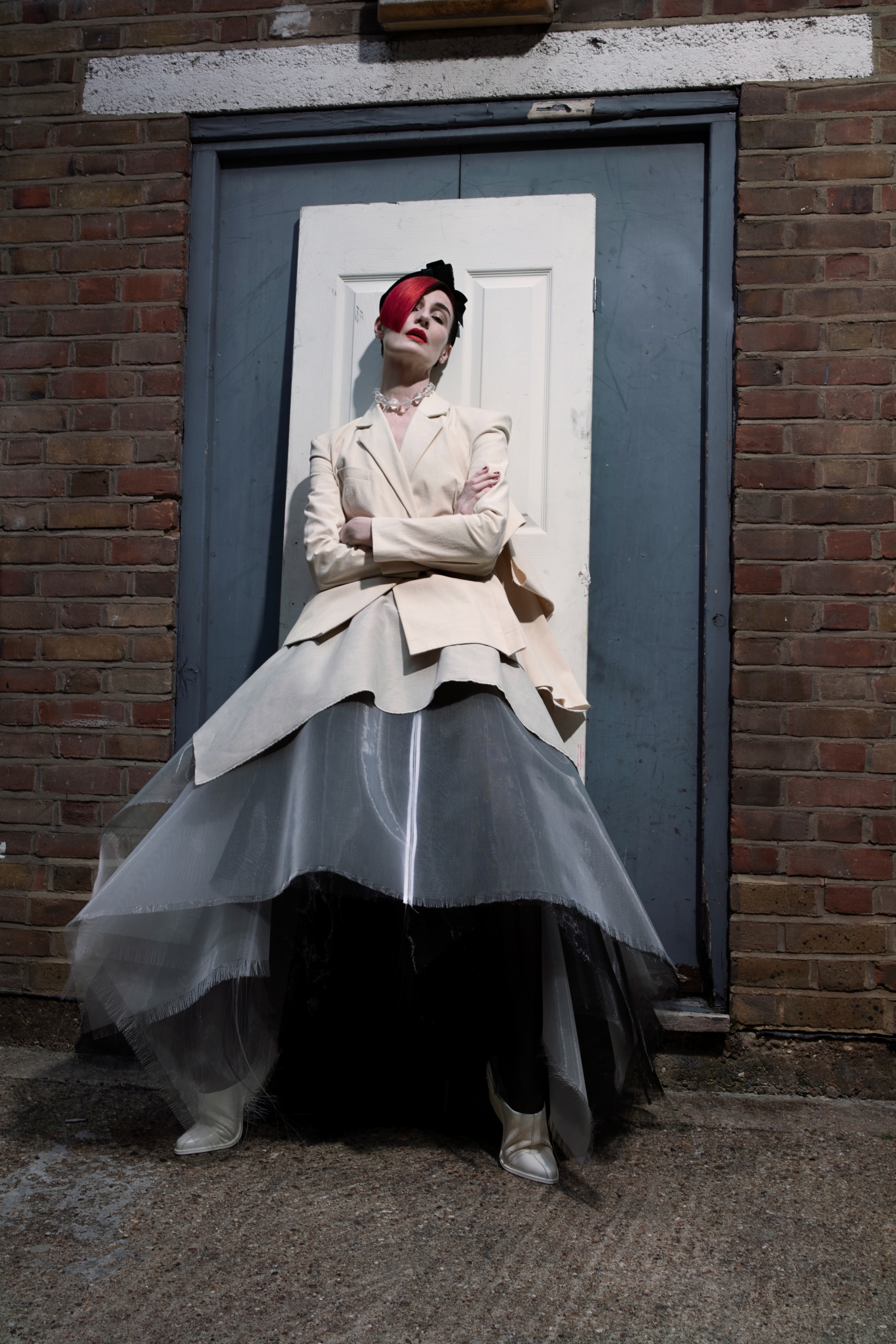 L’Officiel Italia | Erin O’Connor