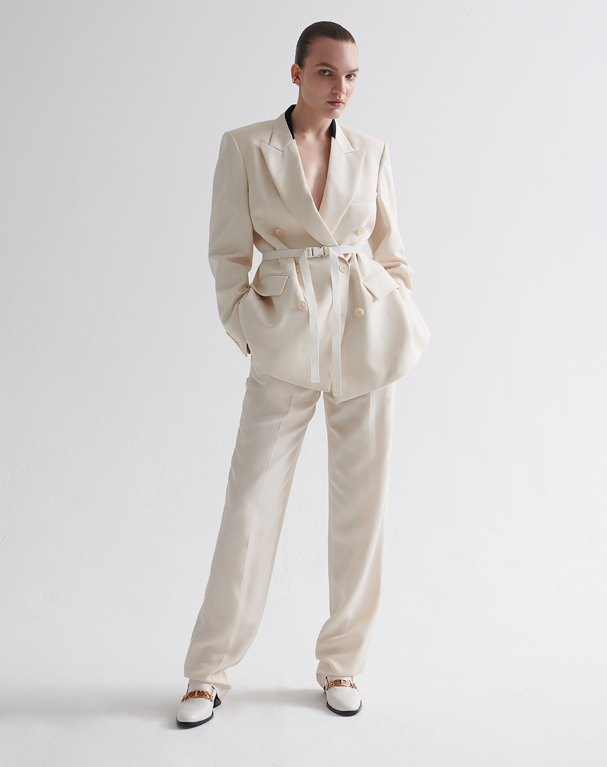 M MILENIO | ELEMENTOS NEUTRALES