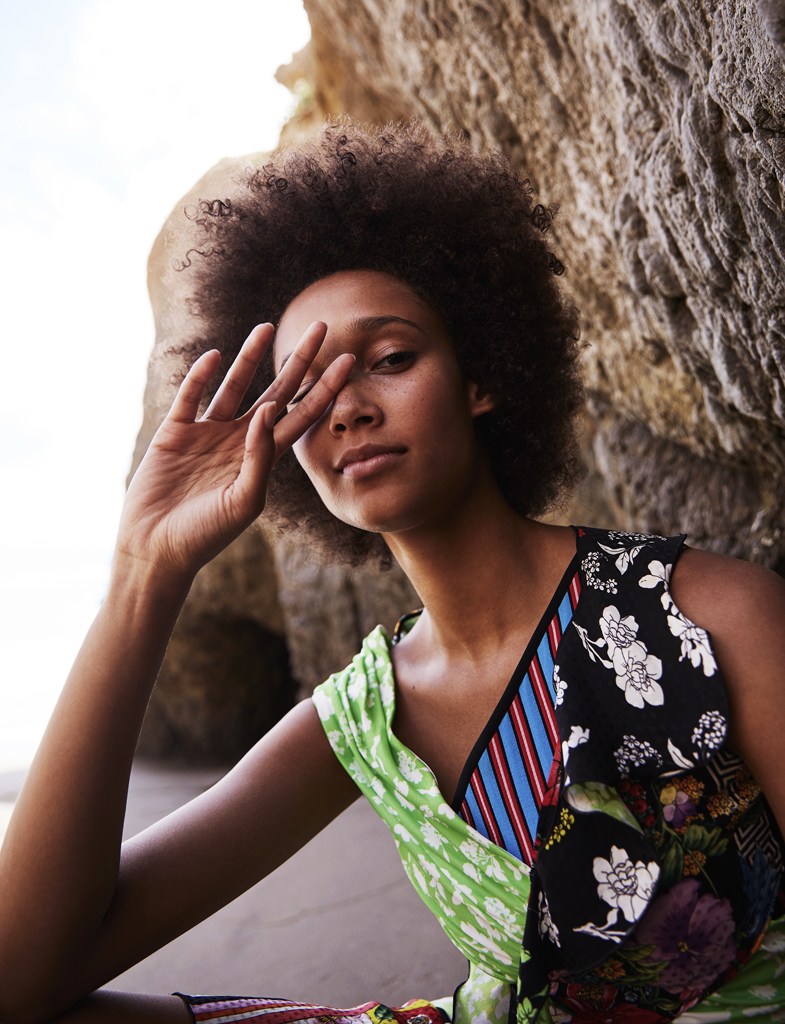 On the Rocks | Wallette Watson
