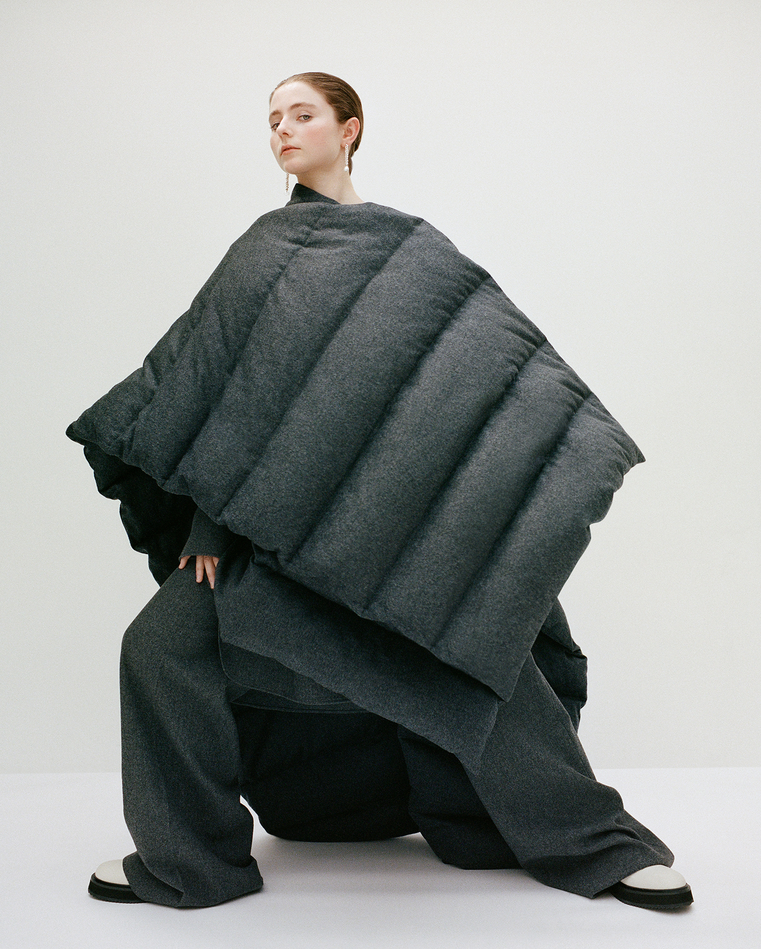 ES Magazine | Thomasin Mackenzie