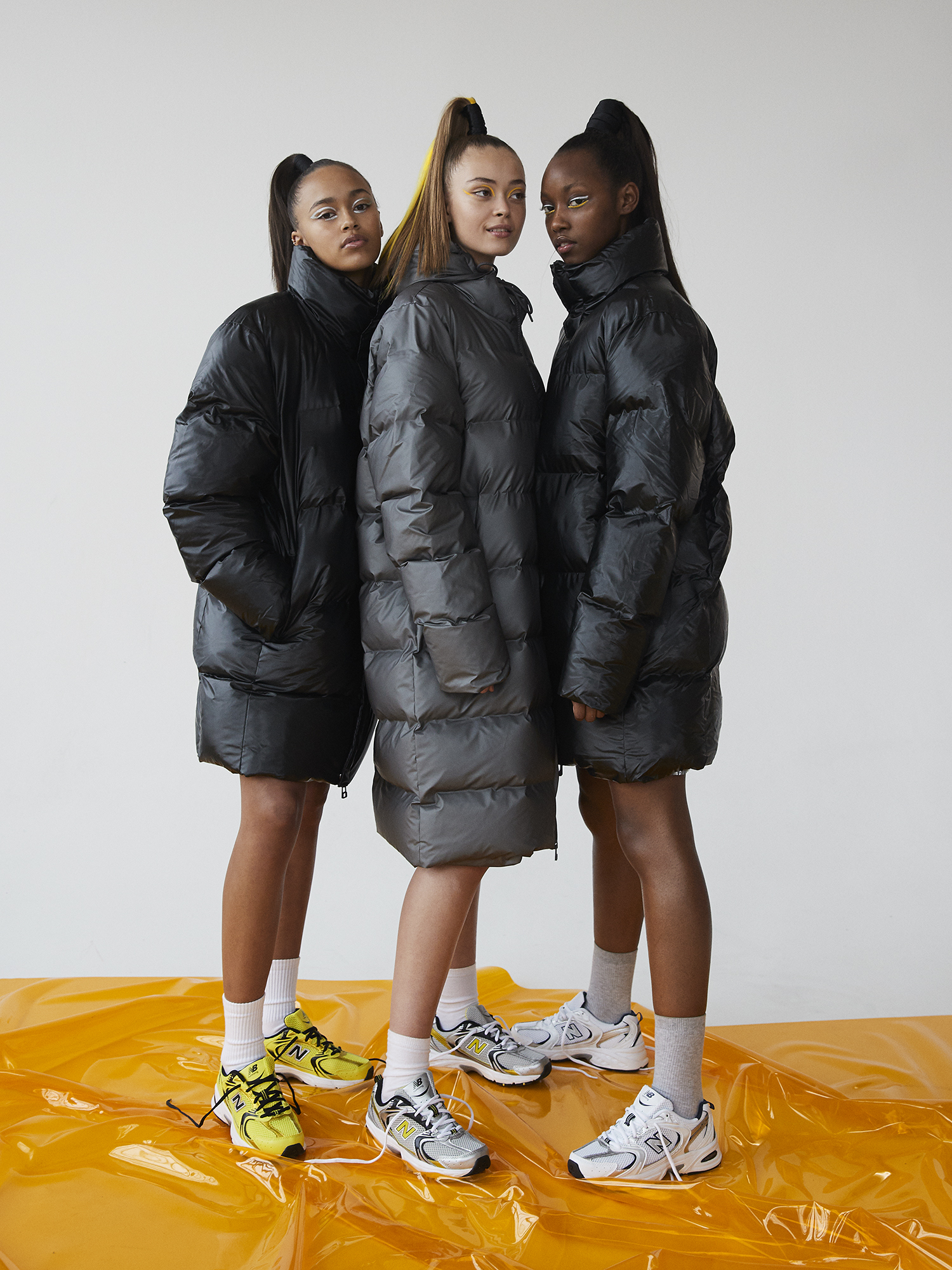 NEW BALANCE | NAKED