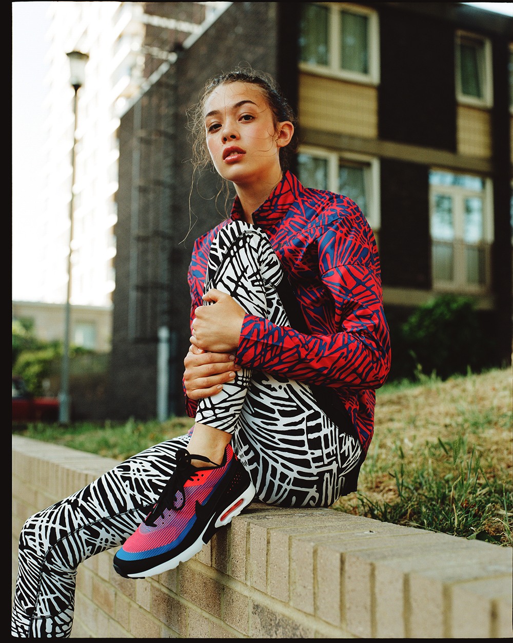 NIKE