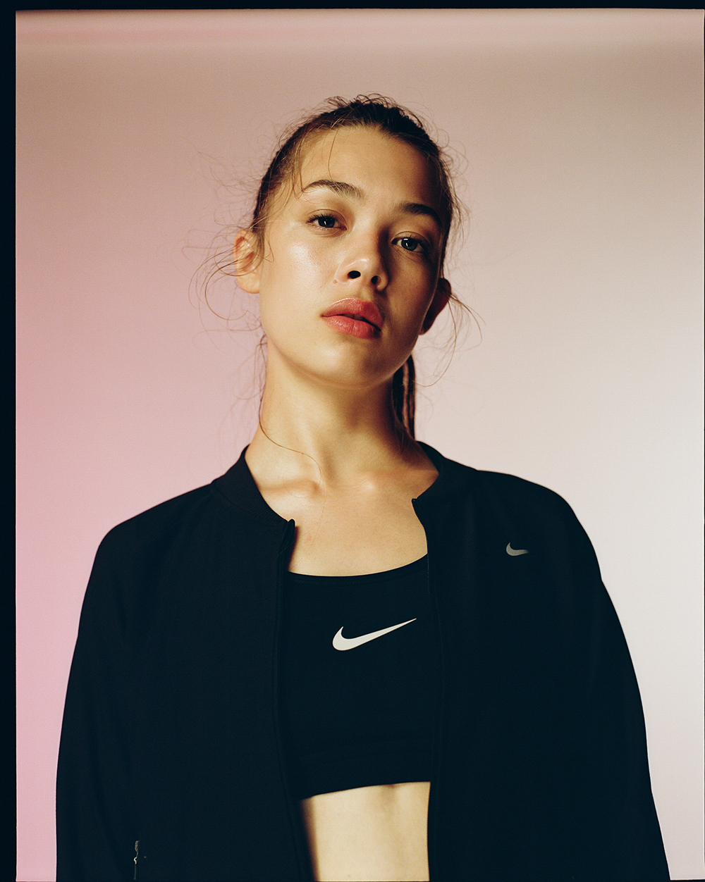 NIKE