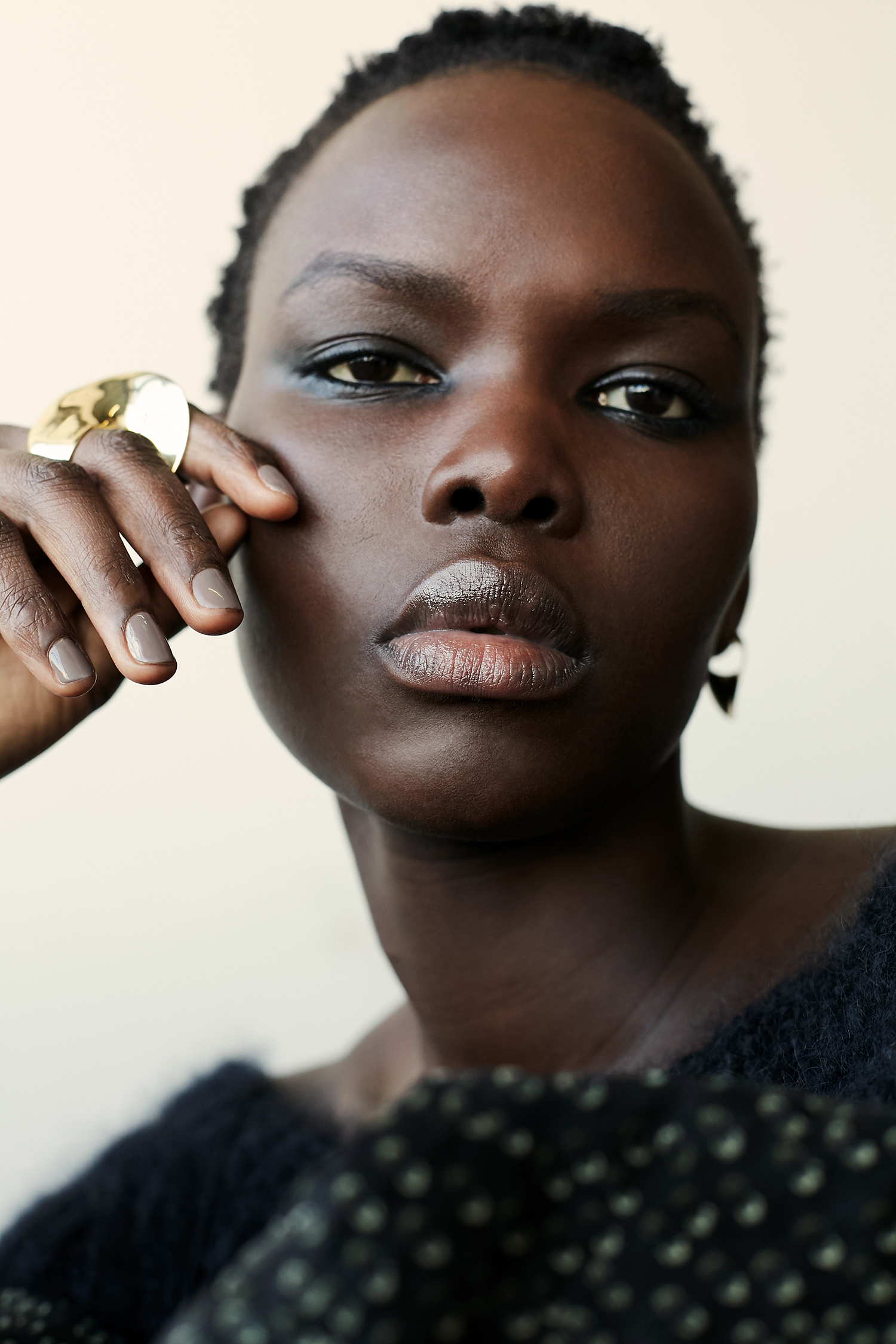 WELL CURATED | ARIISH WOL