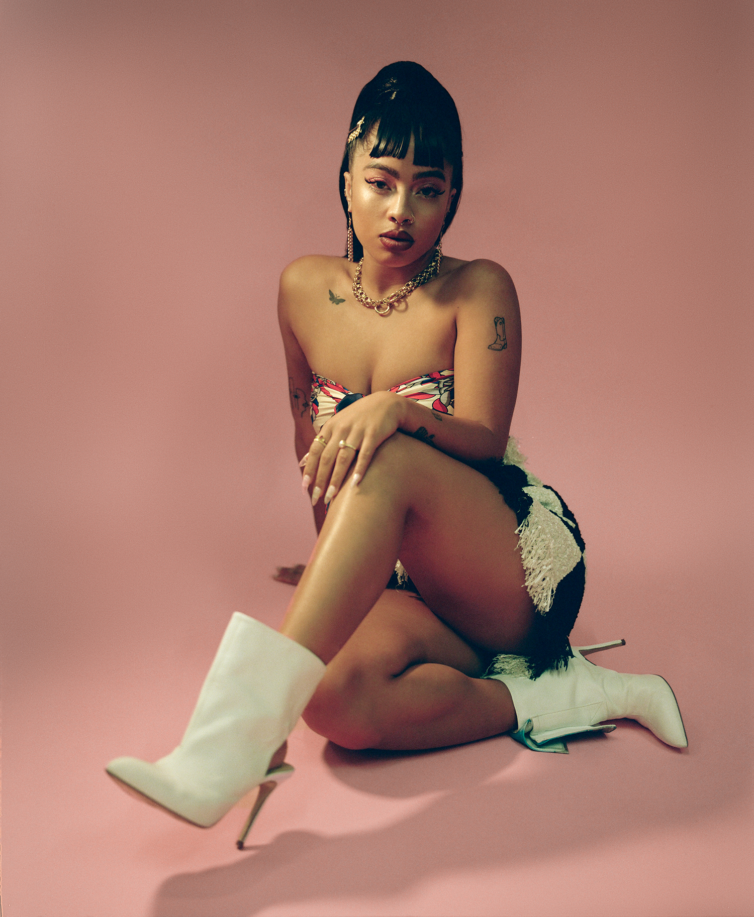 Kiana Lede | Rollacoaster