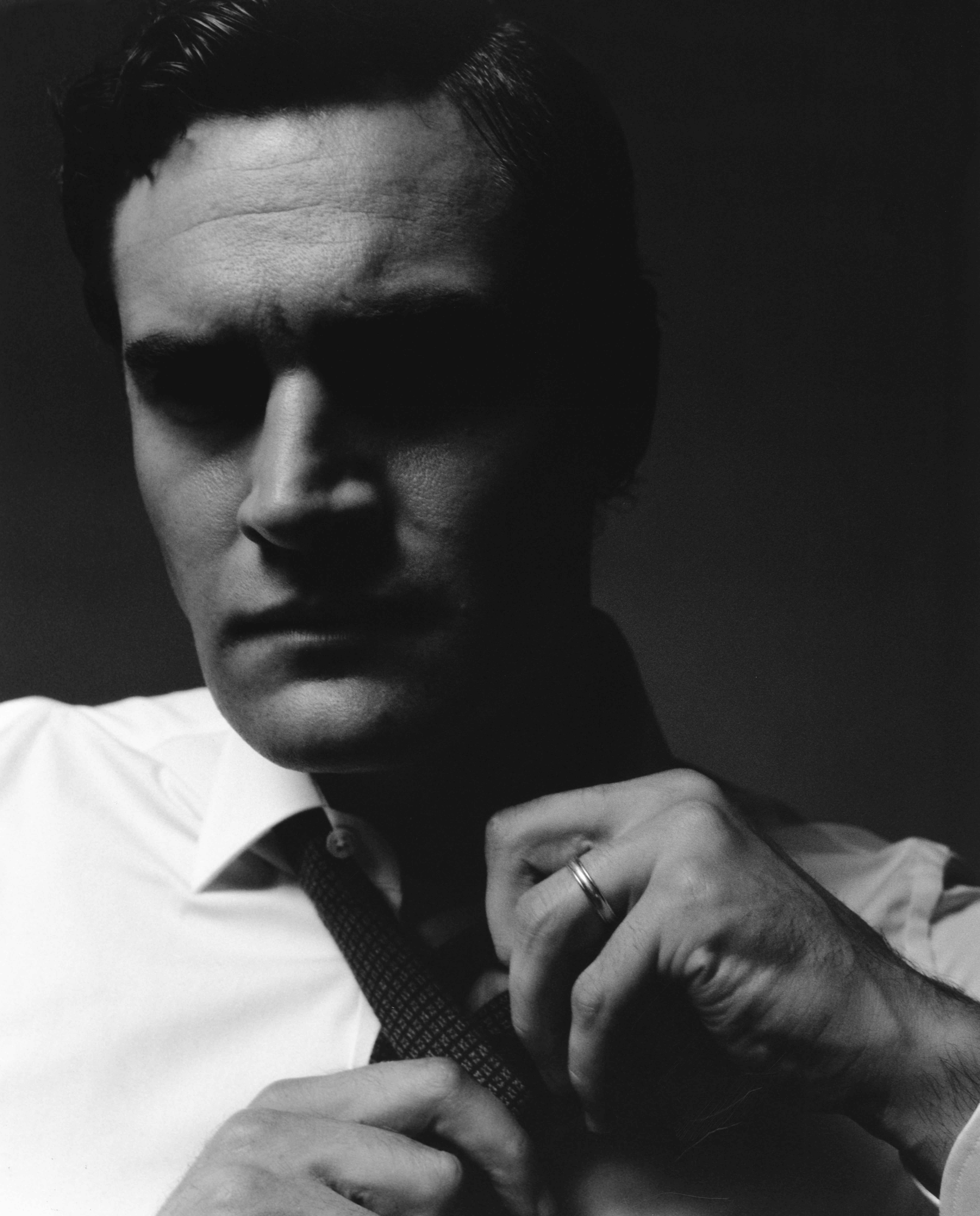 Tom Bateman | Man About Town