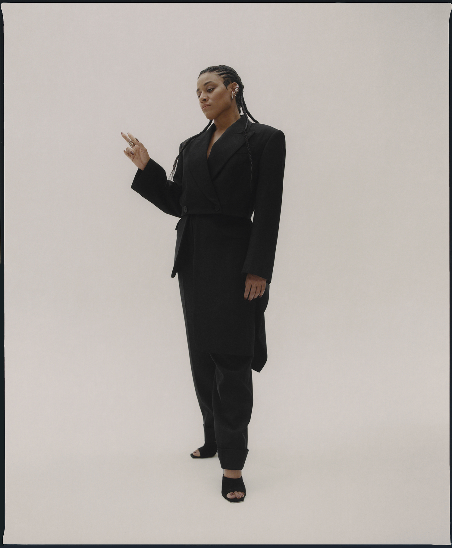Petrie Magazine | Ariana De Bose