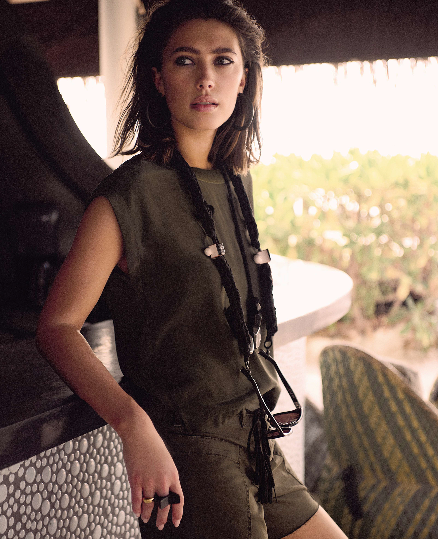 KHAKI