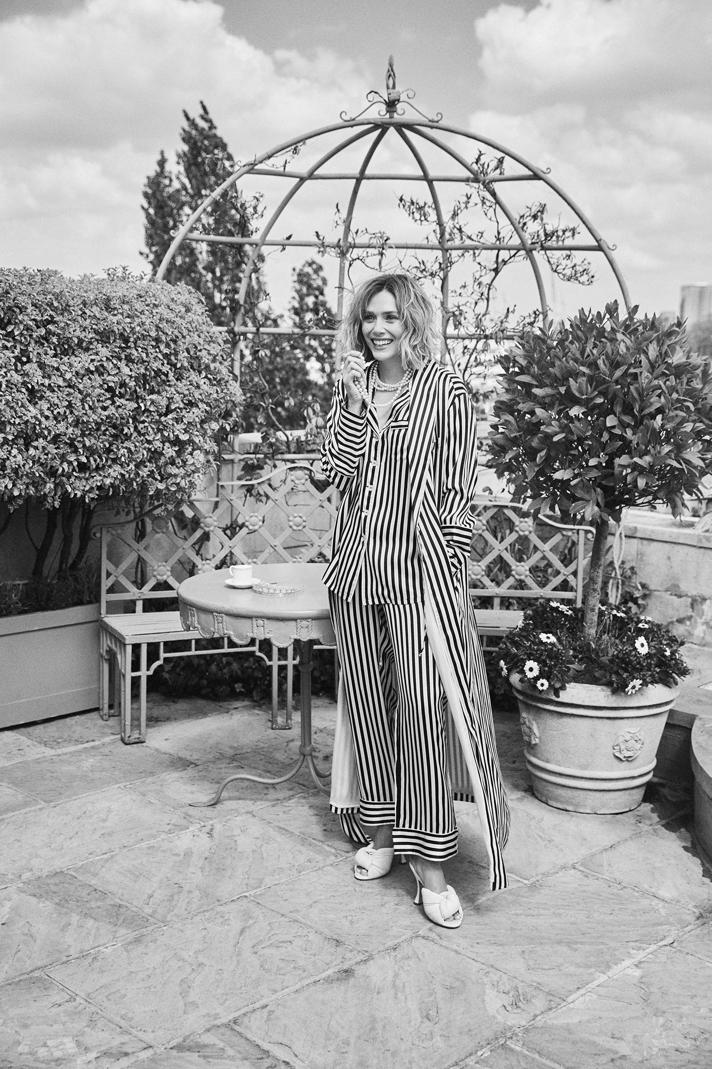 HARPERS BAZAAR X Elizabeth Olsen