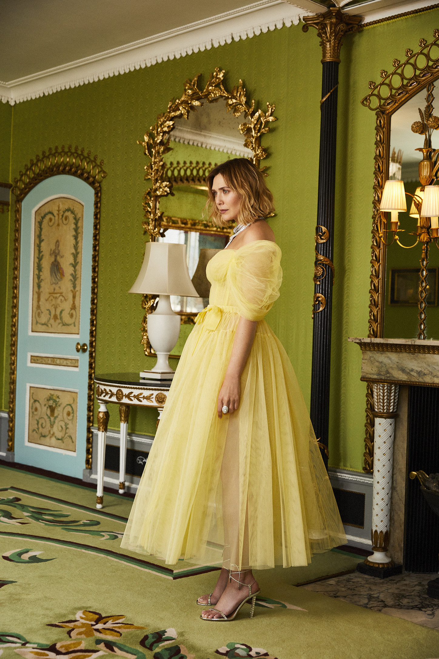 HARPERS BAZAAR X Elizabeth Olsen