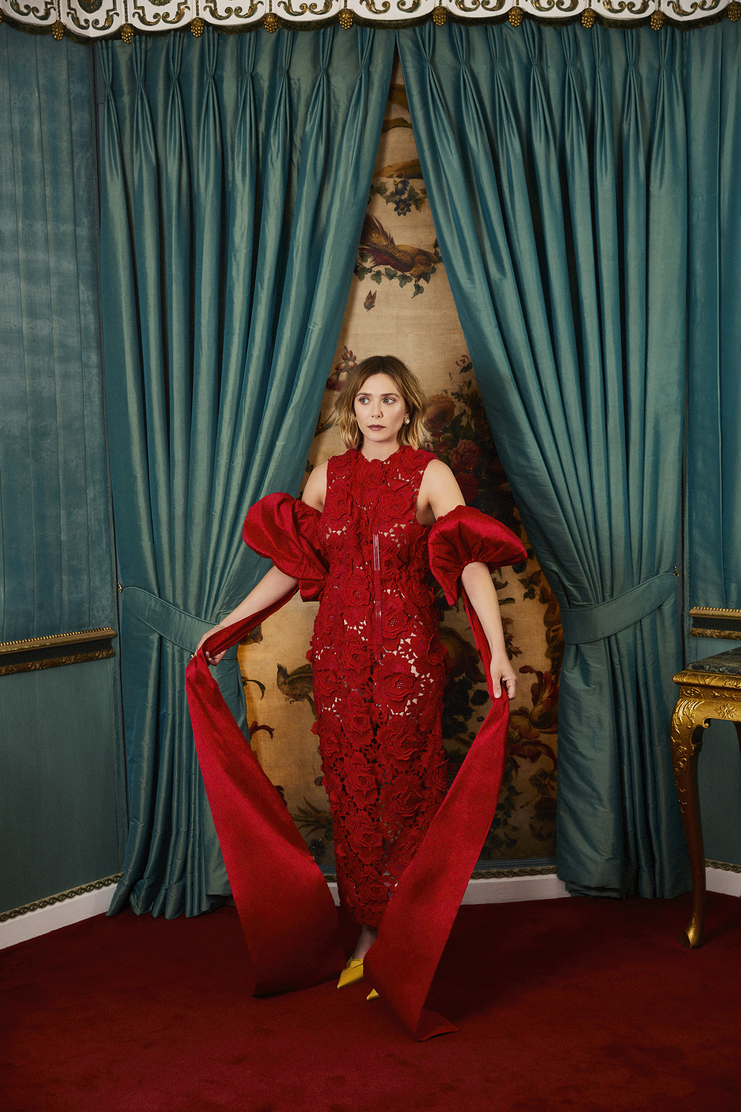 HARPERS BAZAAR X Elizabeth Olsen
