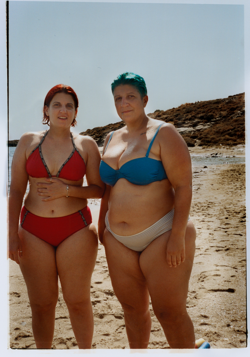 ISLAND GIRLS