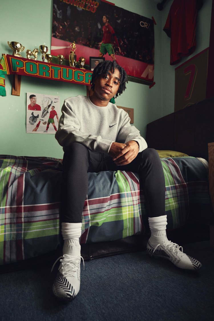 NIKE | MERCURIAL SPEED