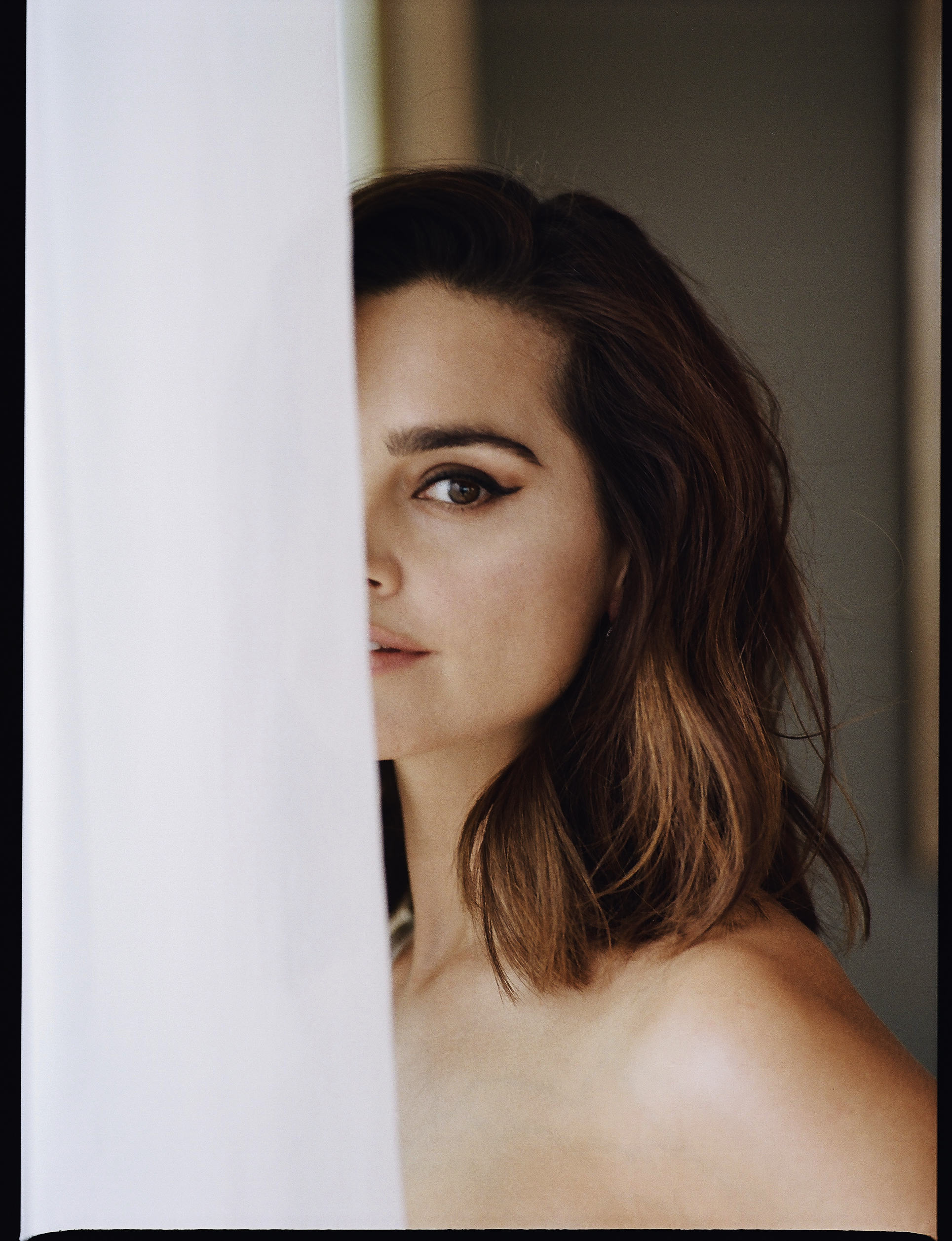 Jenna Coleman | AMAZING MAGAZINE
