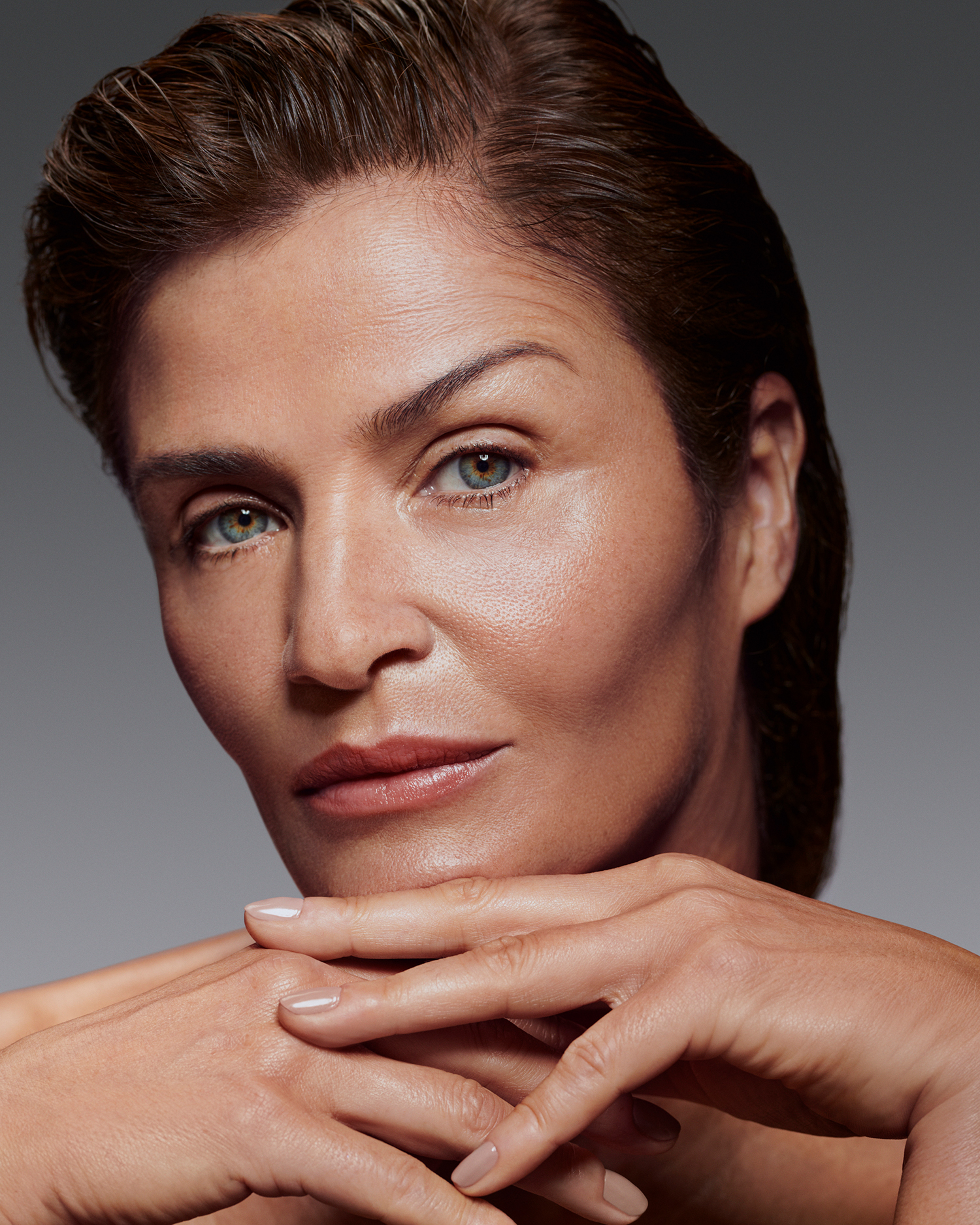 CELLULAR GOODS | HELENA CHRISTENSEN