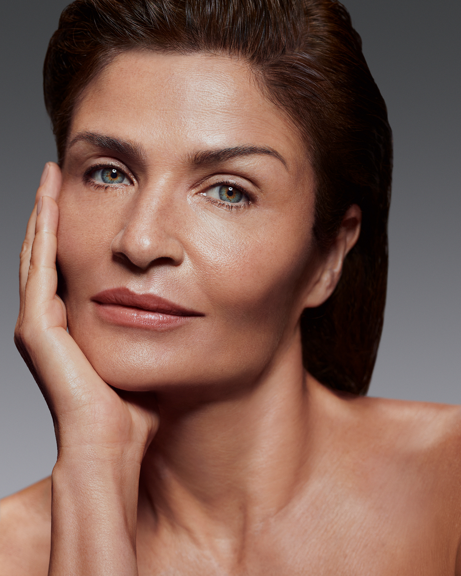 CELLULAR GOODS | HELENA CHRISTENSEN