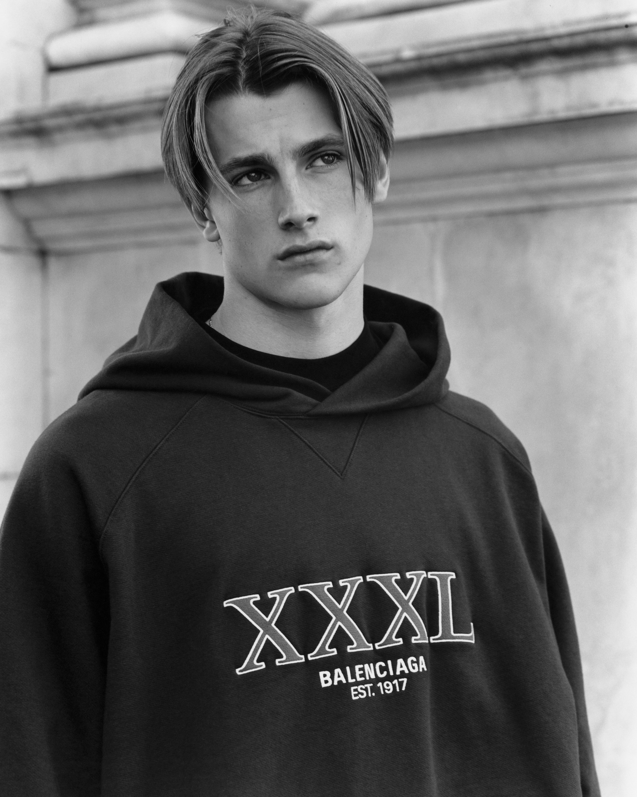 SANTI DE HITA | HERO MAGAZINE