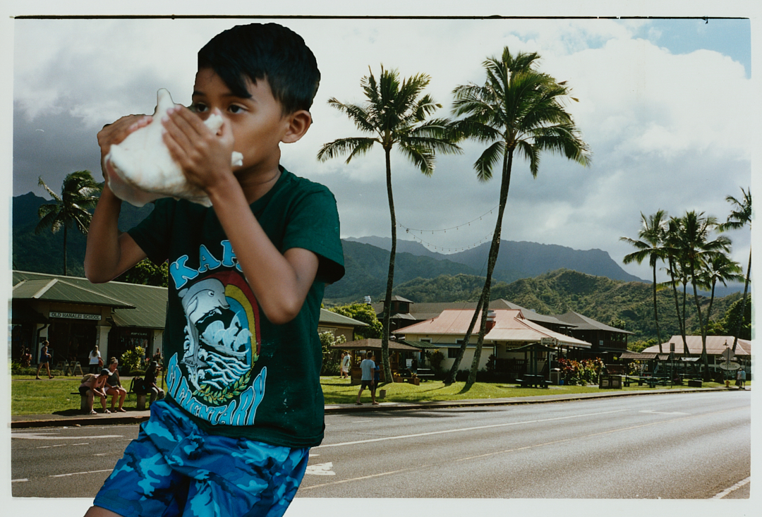 POSTCARDS FROM HAWAII