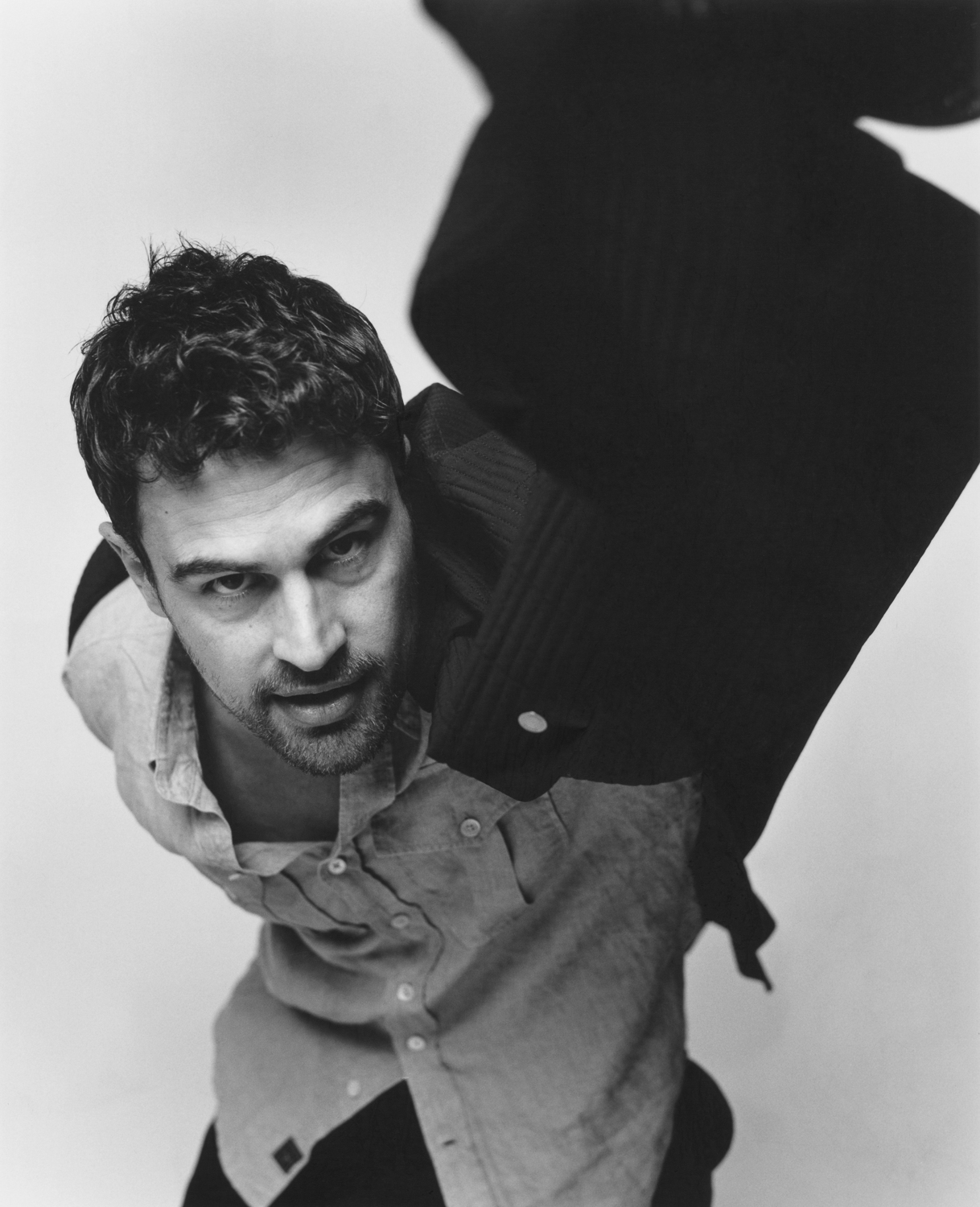 Theo James Biography