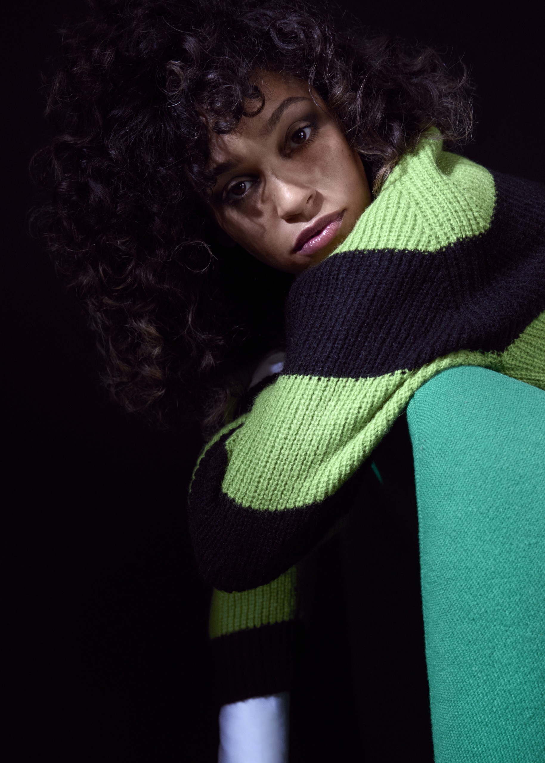 Vingt Sept | Izzy Bizu