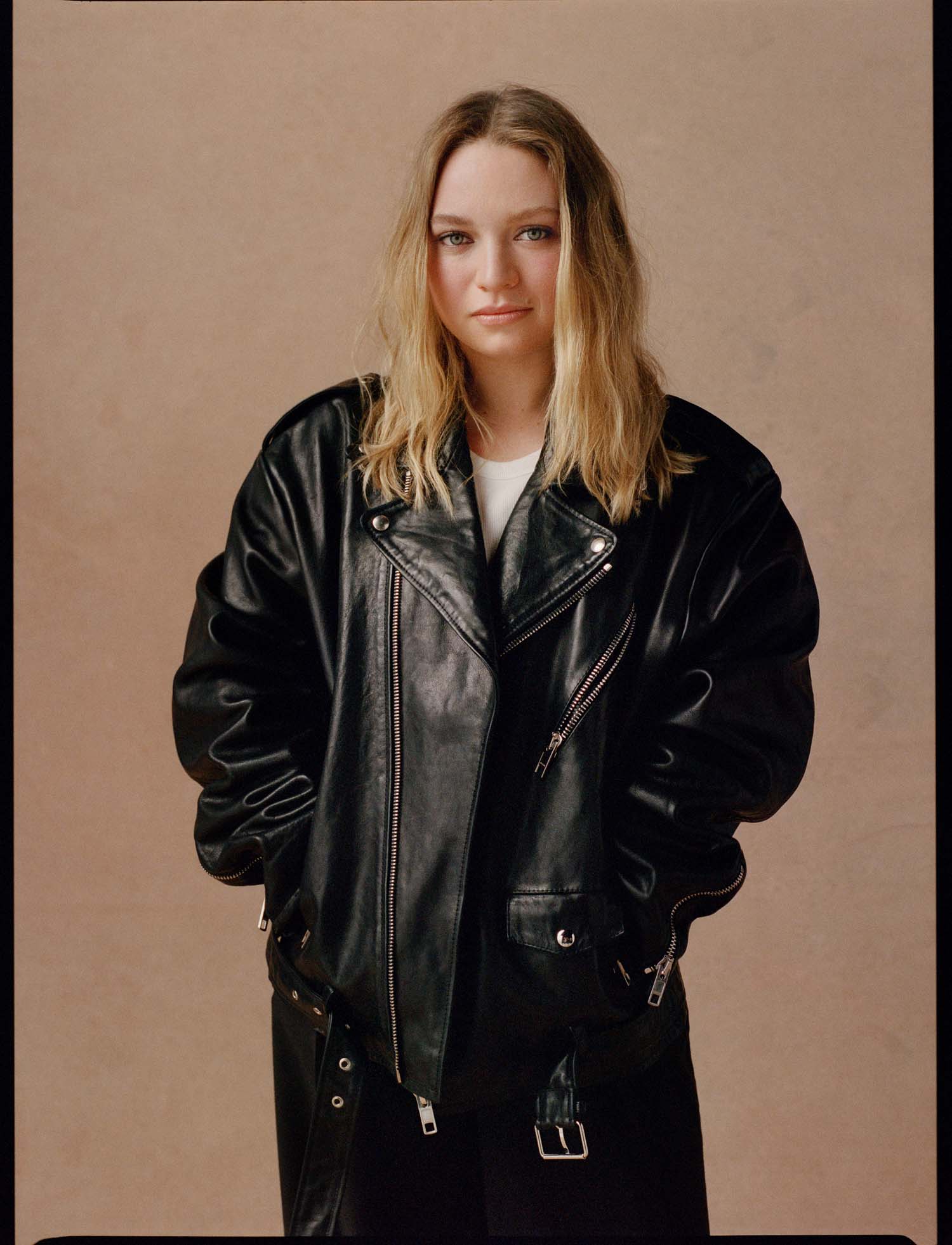 British Vogue| Mia Threapleton