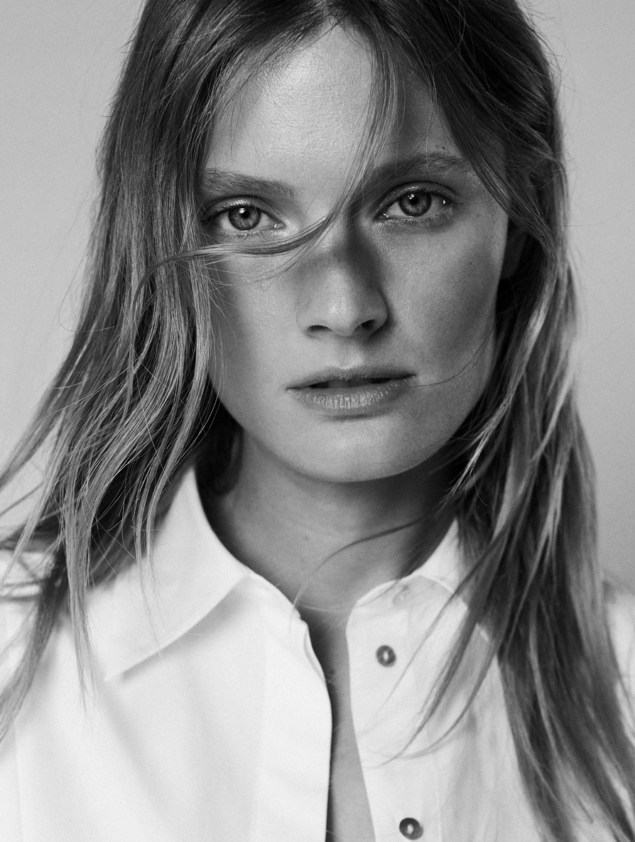 massimo Dutti | constance jablonski