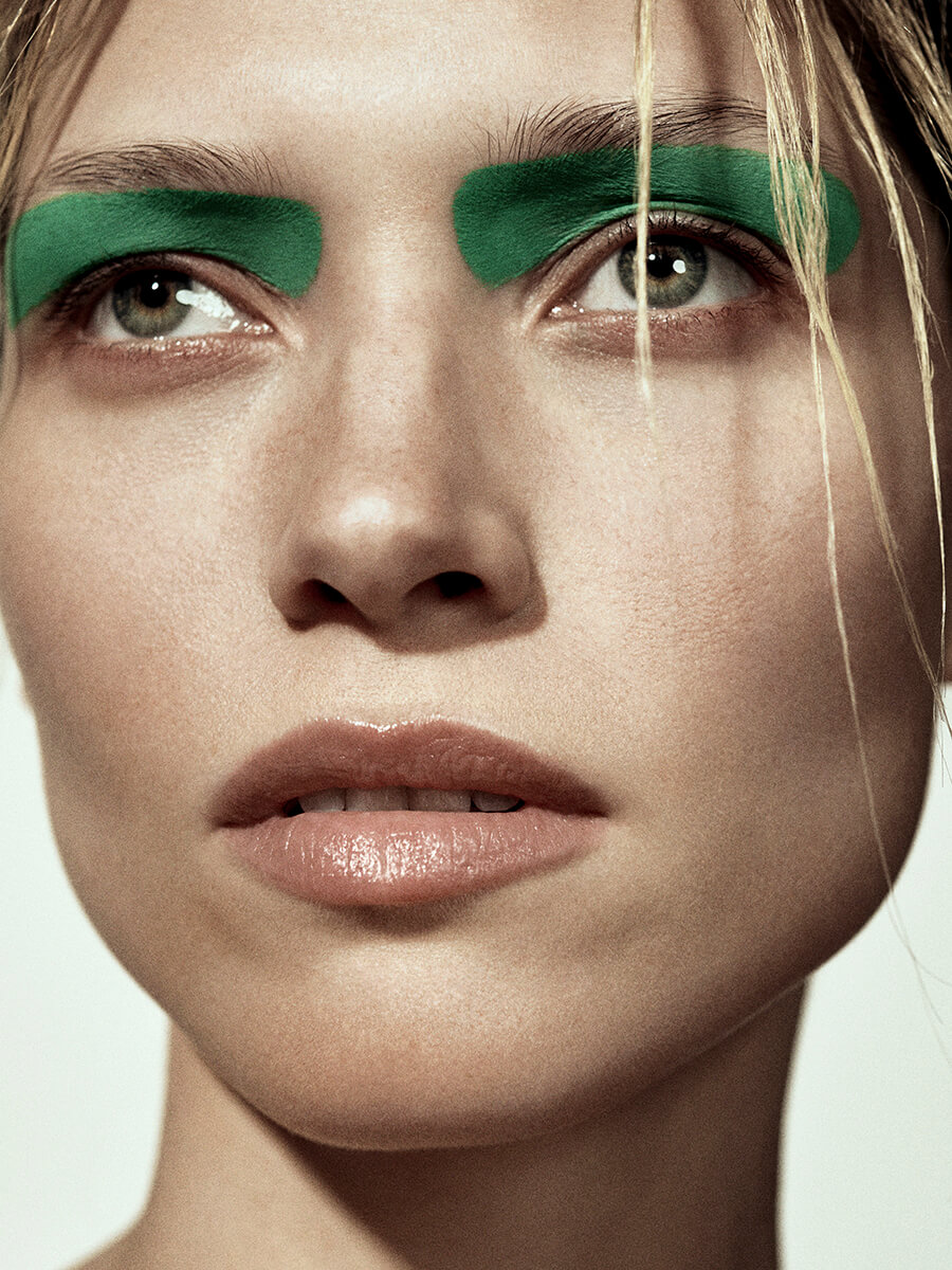 HANA JIRICKOVA BEAUTY