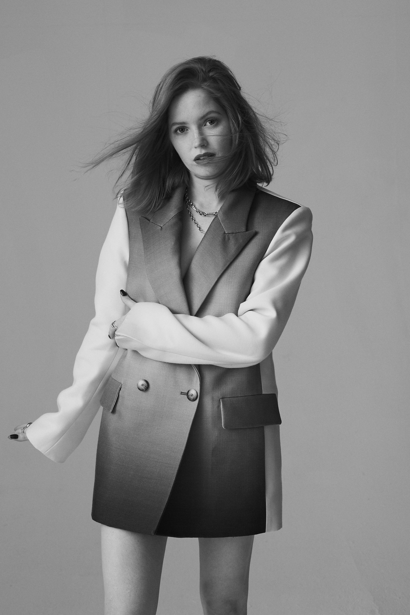 Make Magazine | Ellie Bamber