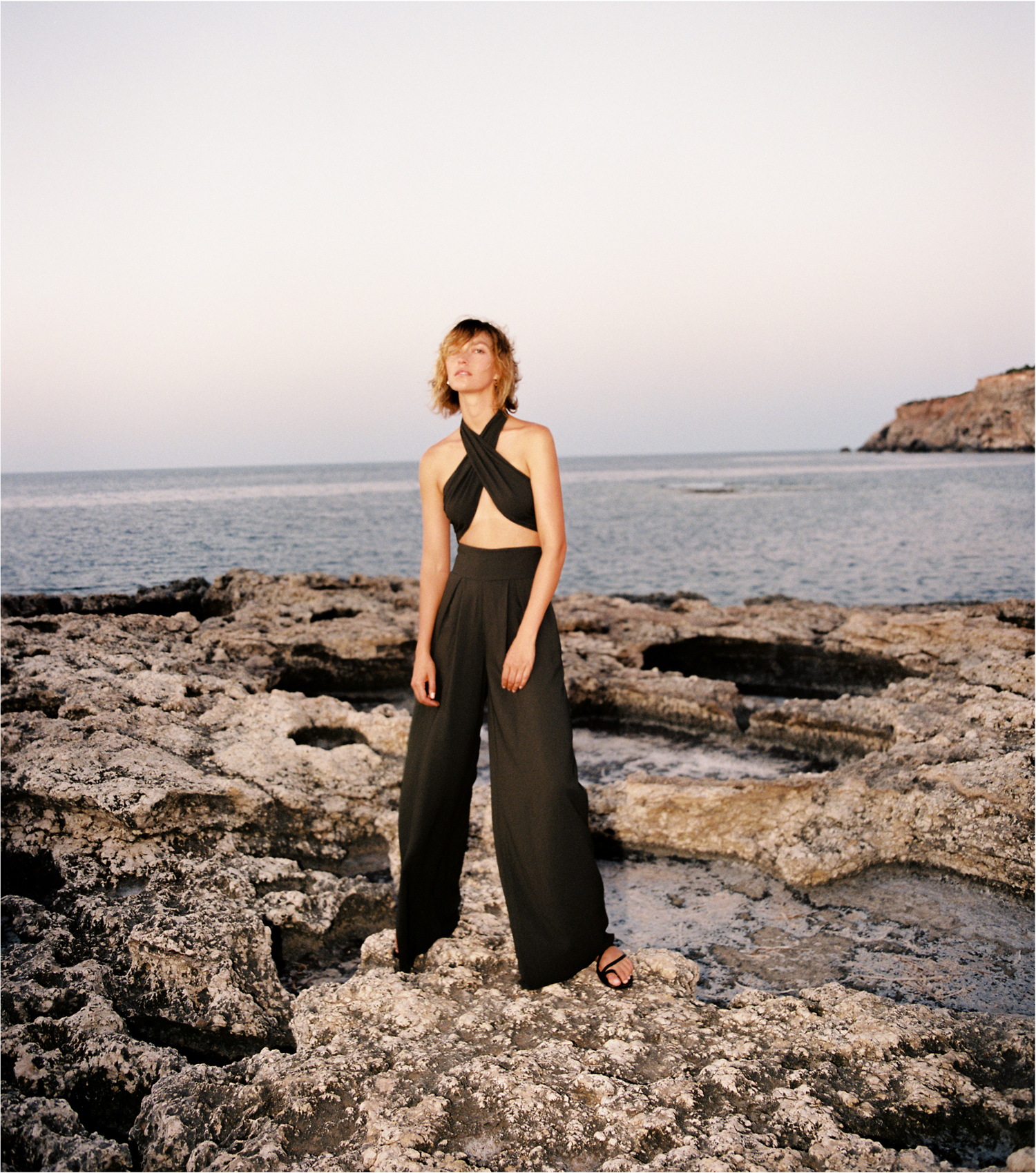 OLISTIC | ARIZONA MUSE