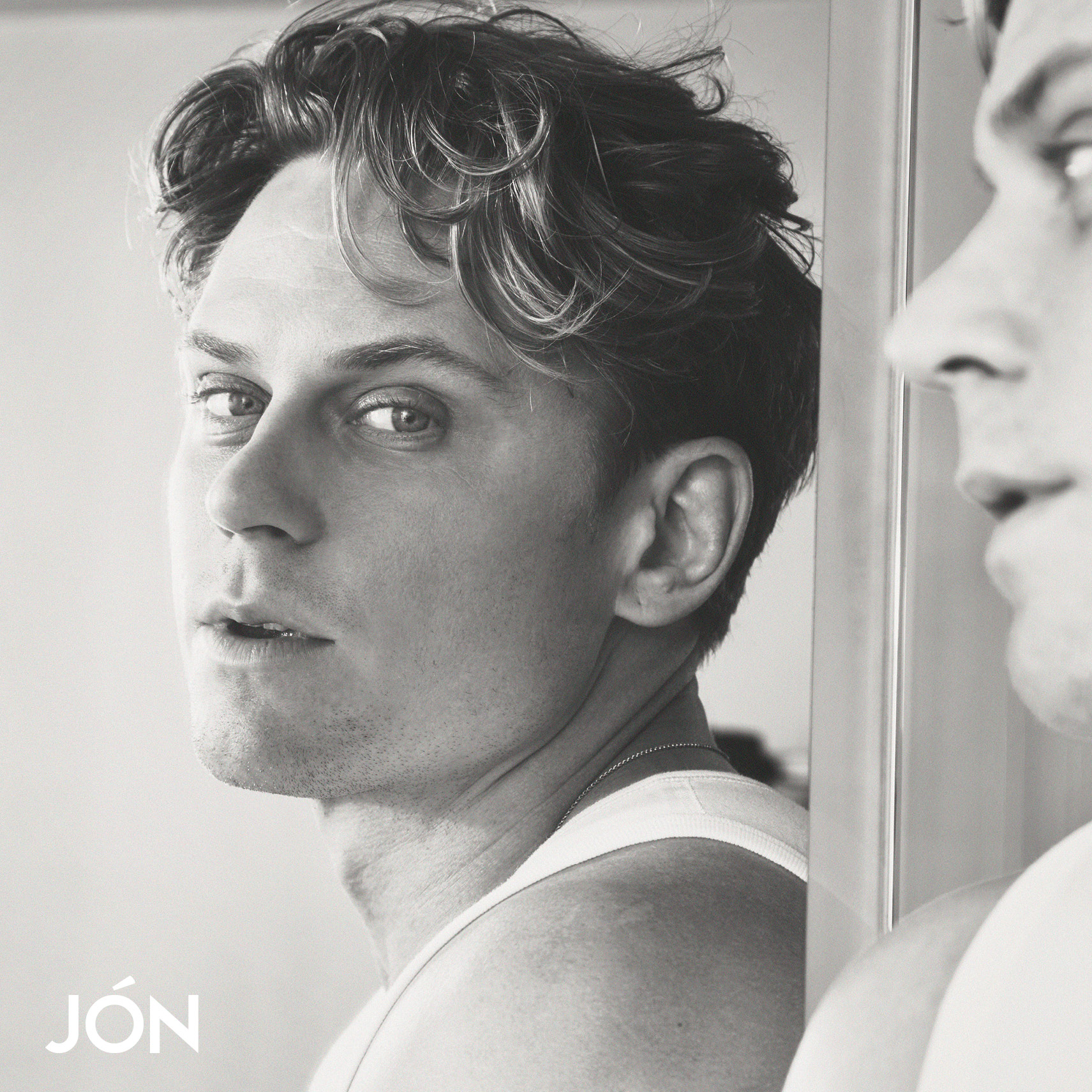 Jón Magazine | Billy Magnussen