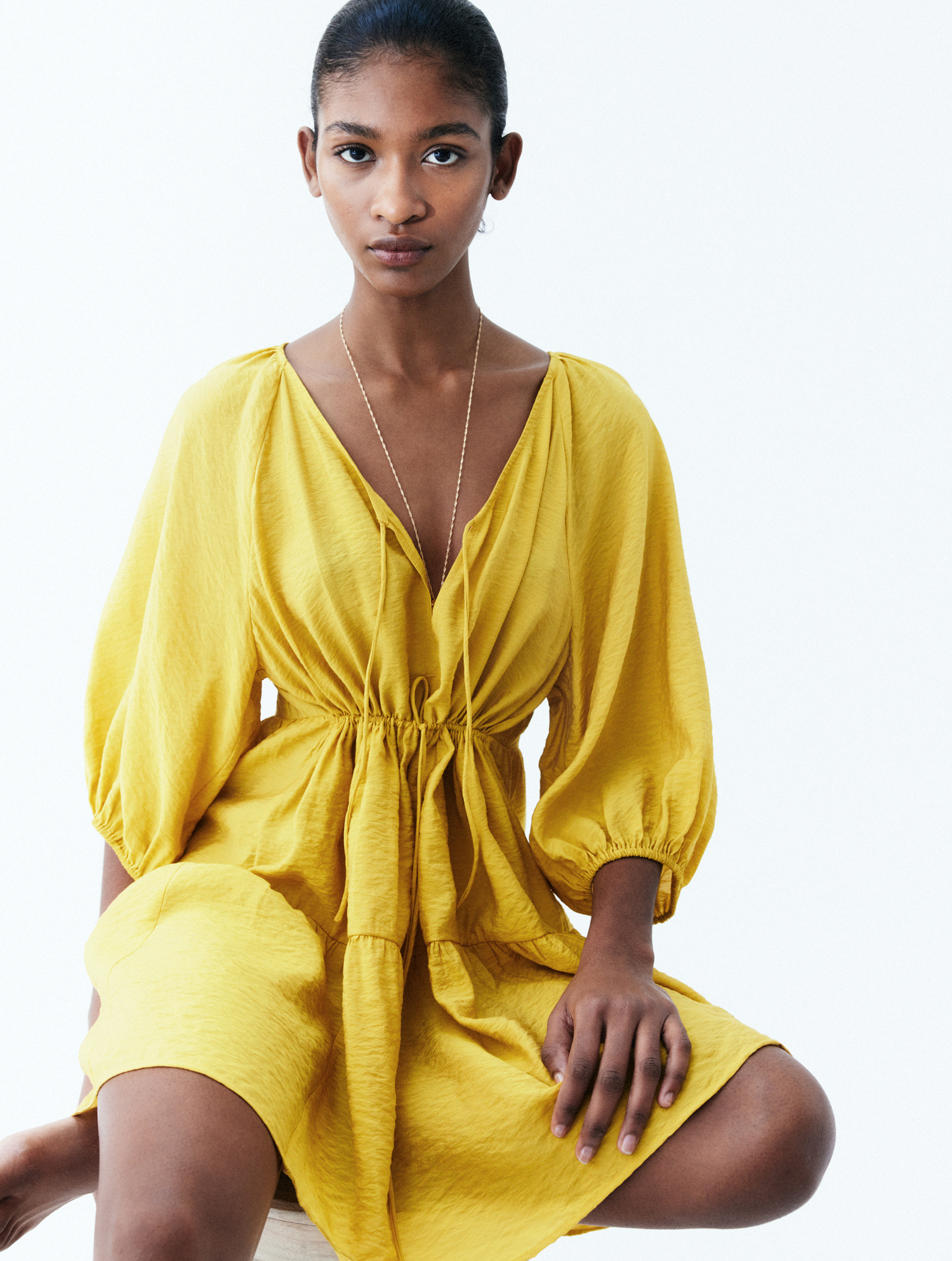 H&M