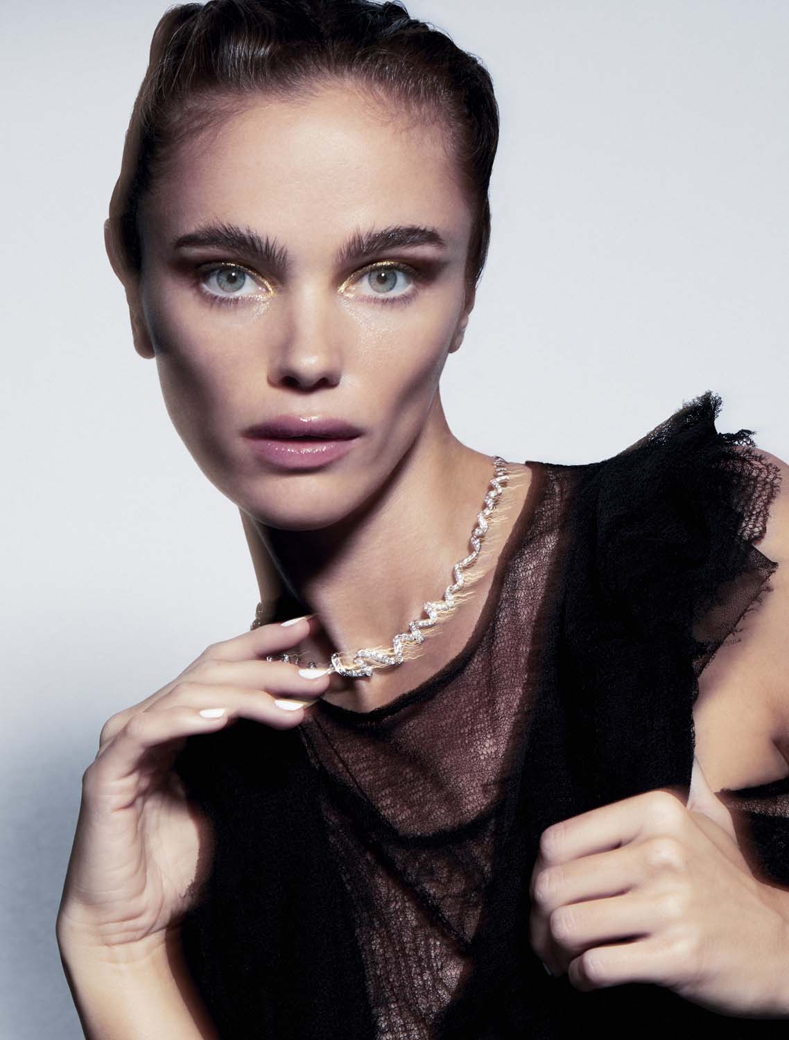 Mojeh Magazine | Jena Goldsack
