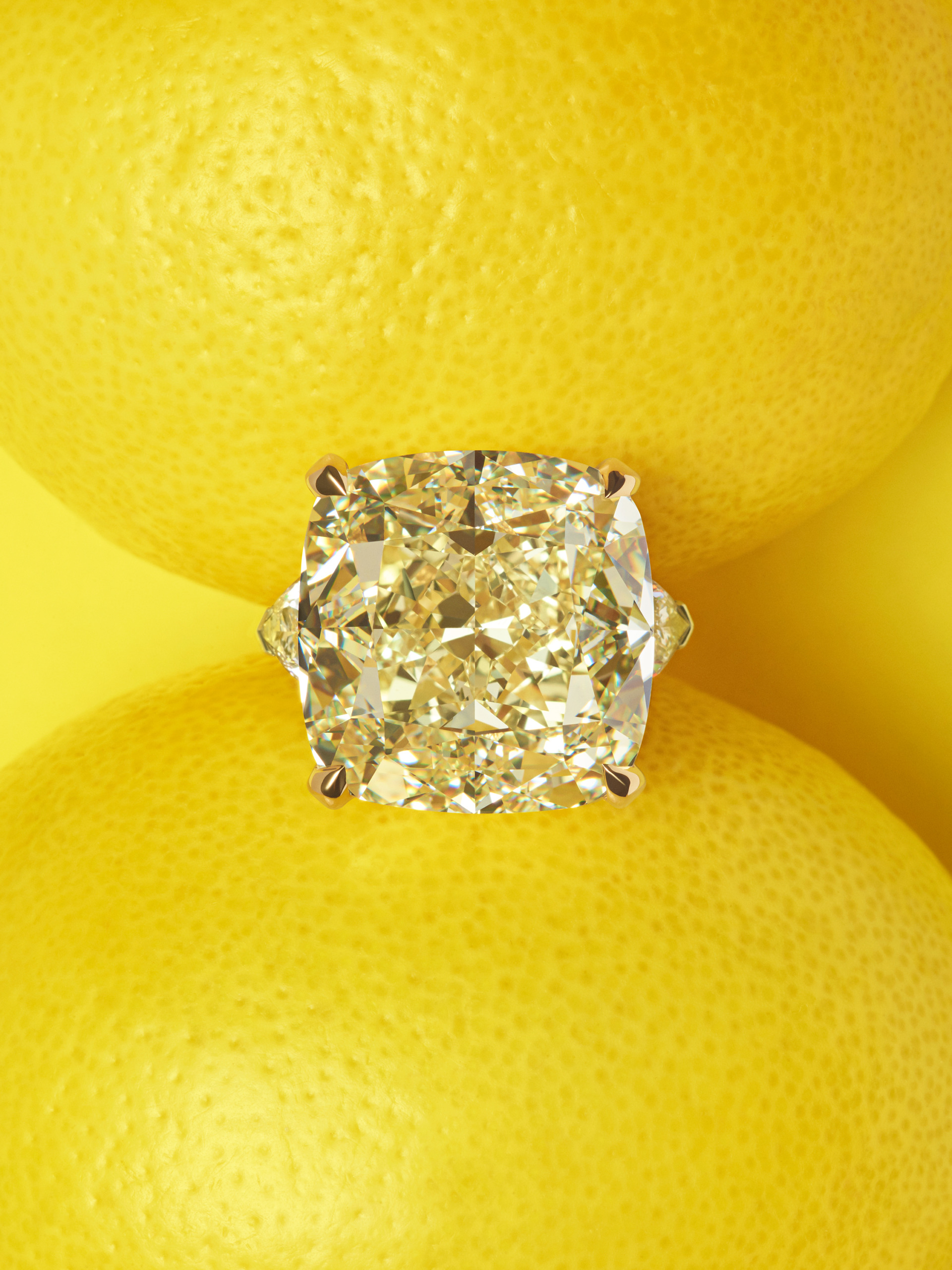 Country & Townhouse | Coloured Gems