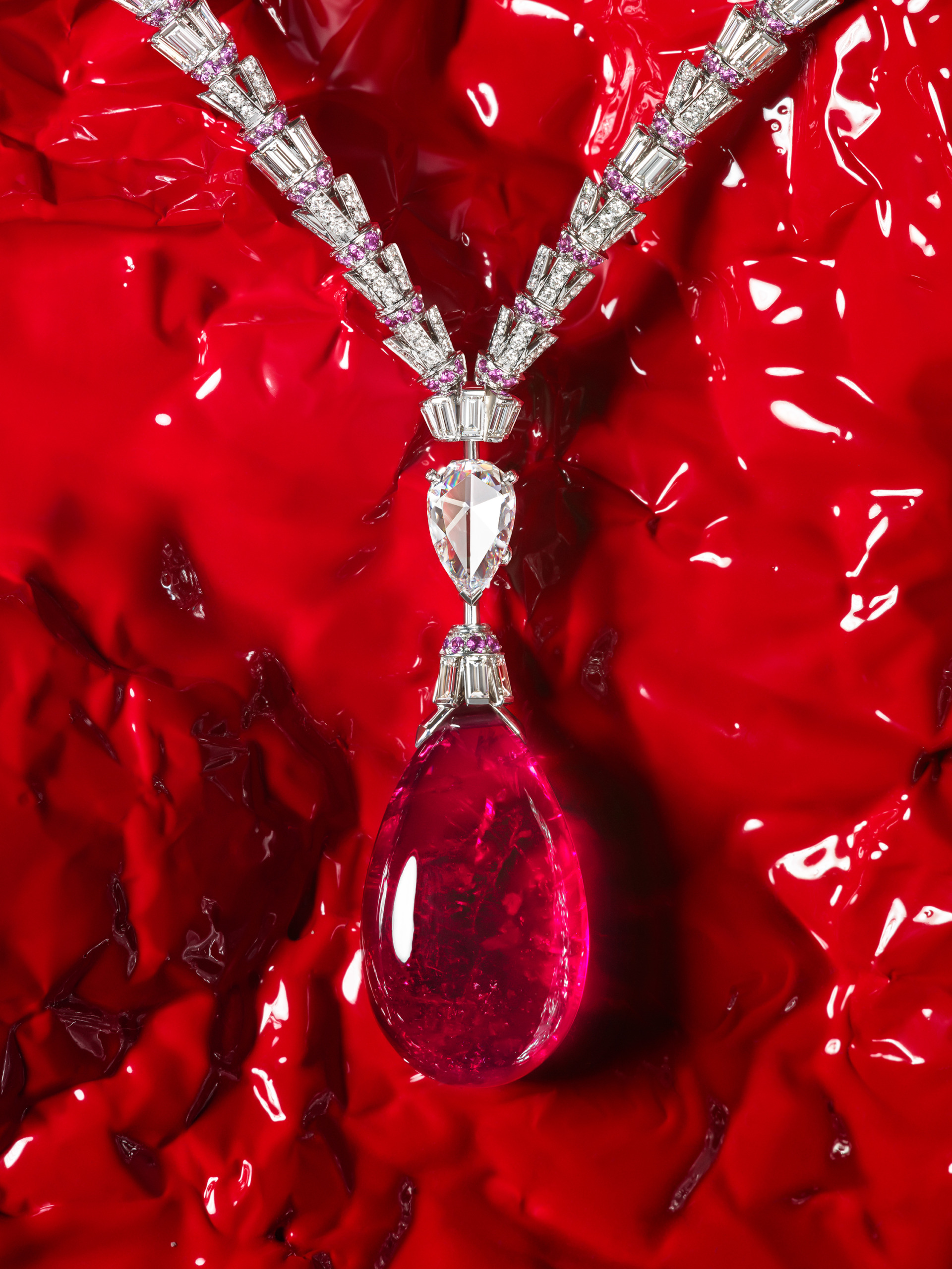 Country & Townhouse | Coloured Gems